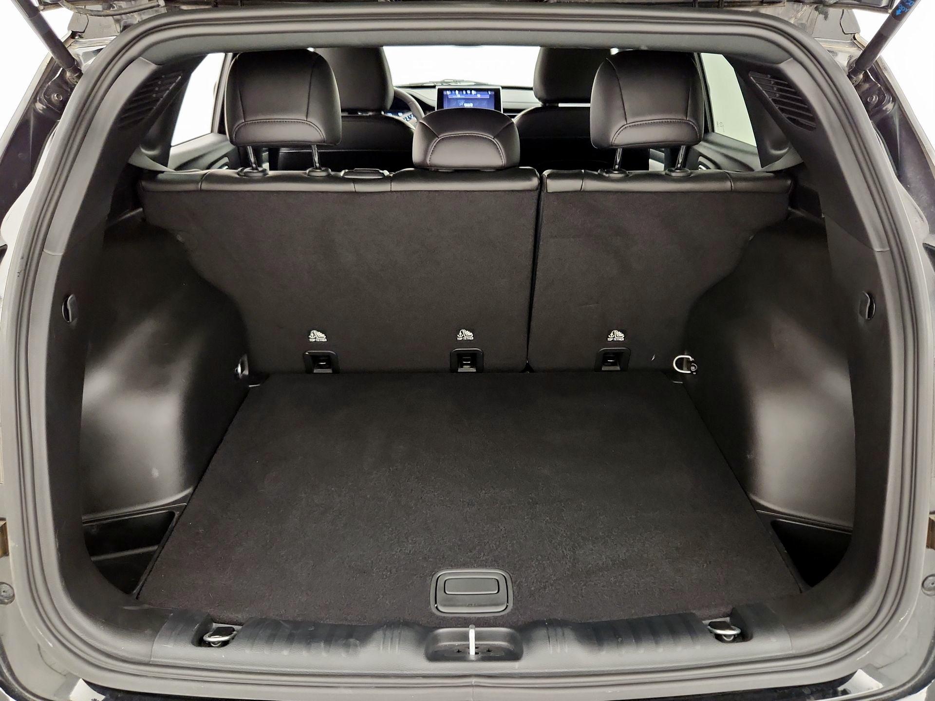 Thumbnail: 2023 Jeep Compass - 20