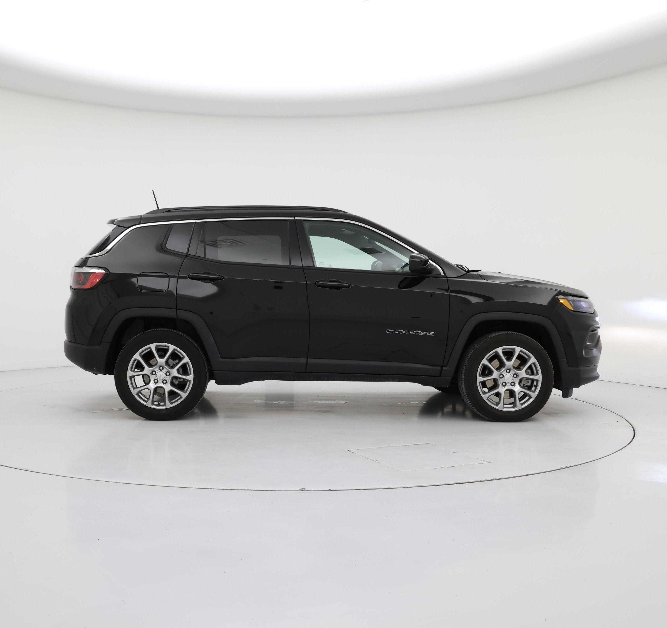 Thumbnail: 2023 Jeep Compass - 7