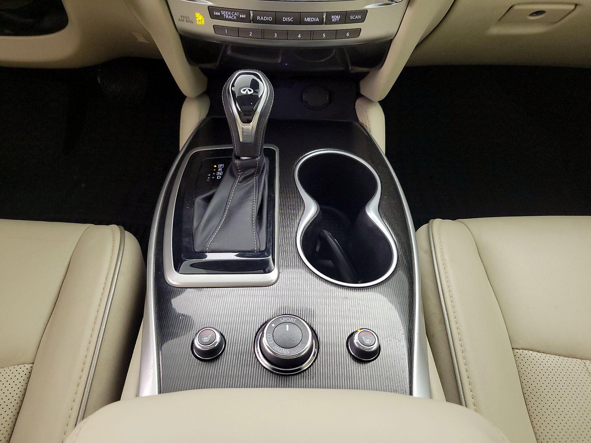 Thumbnail: 2020 INFINITI QX60 - 18