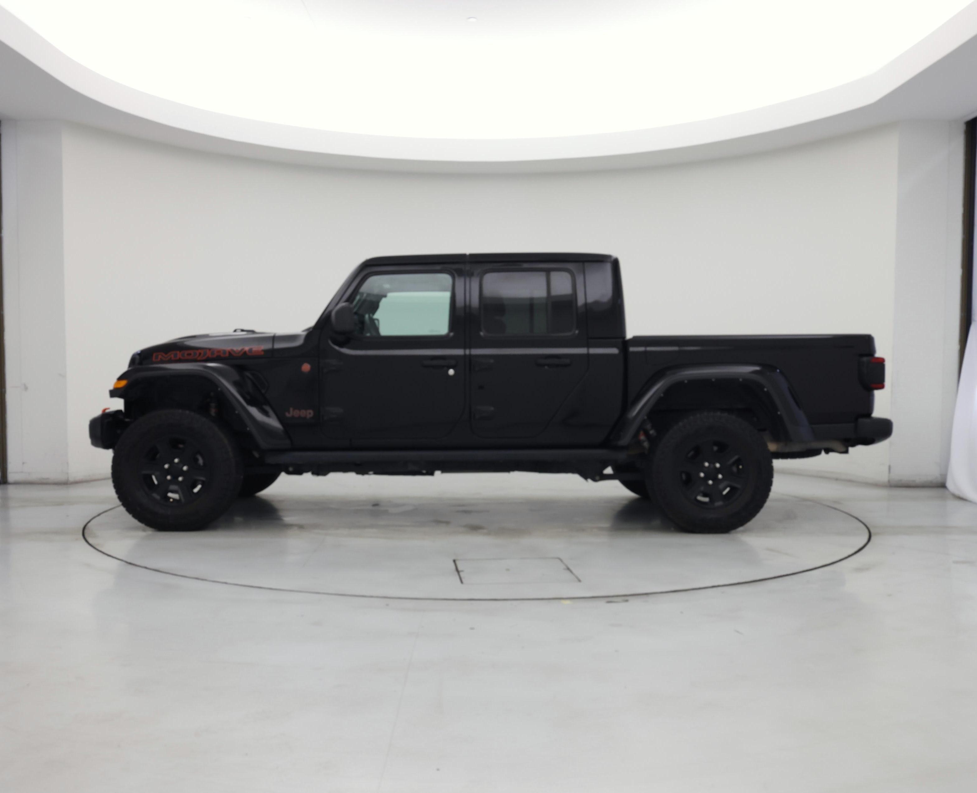 Thumbnail: 2021 Jeep Gladiator - 3