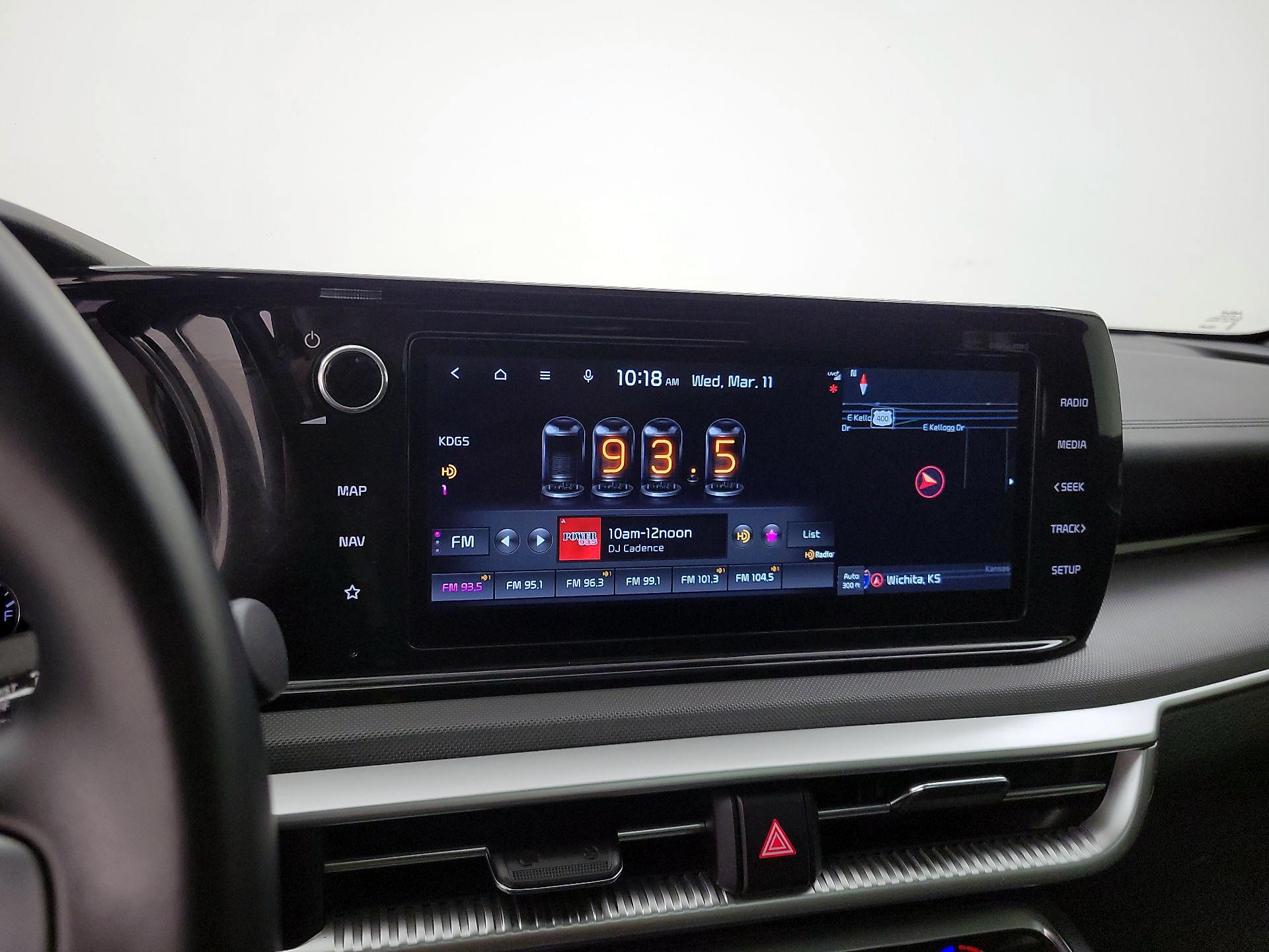 Thumbnail: 2022 Kia K5 - 16