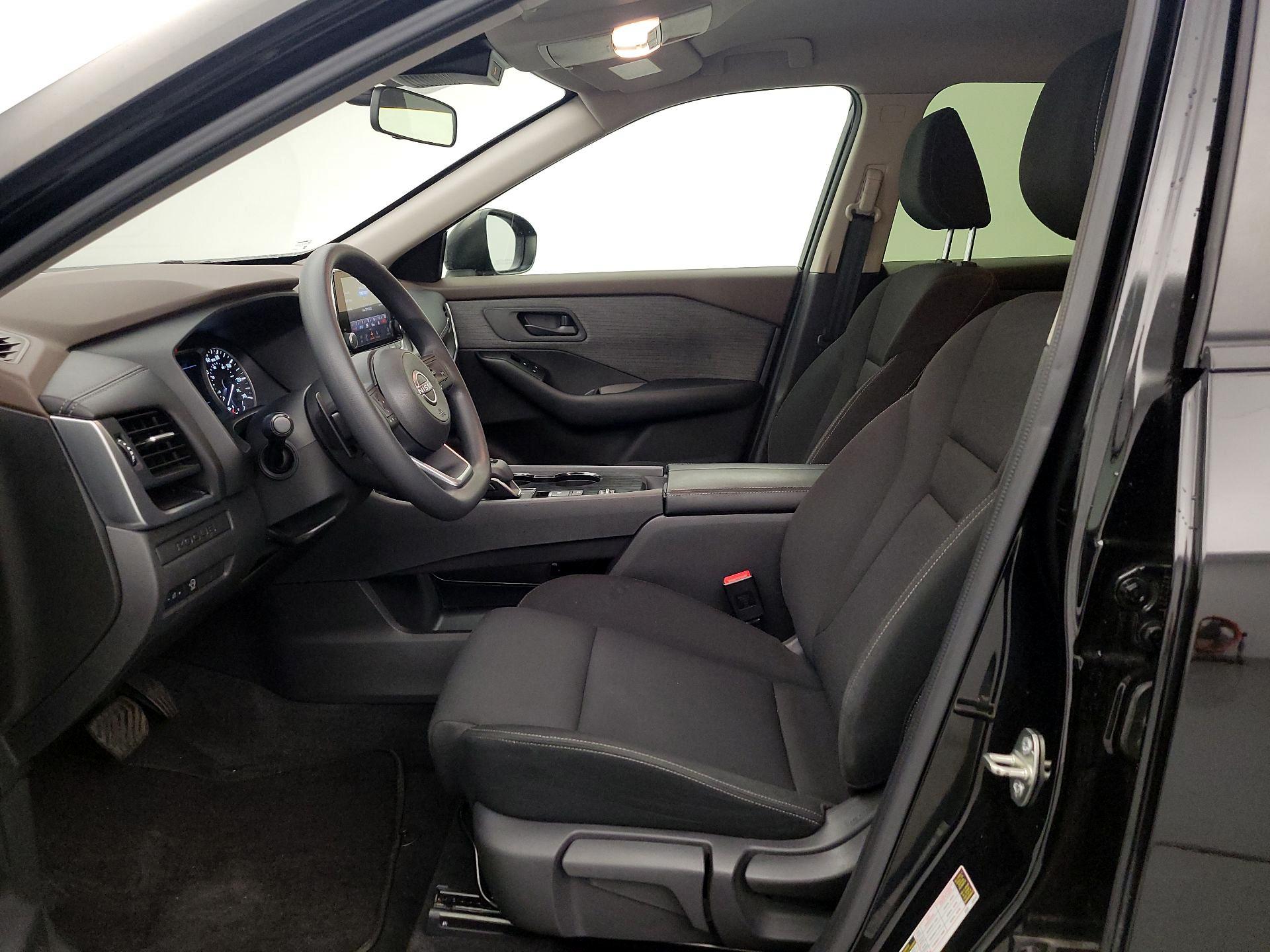 Thumbnail: 2023 Nissan Rogue - 11