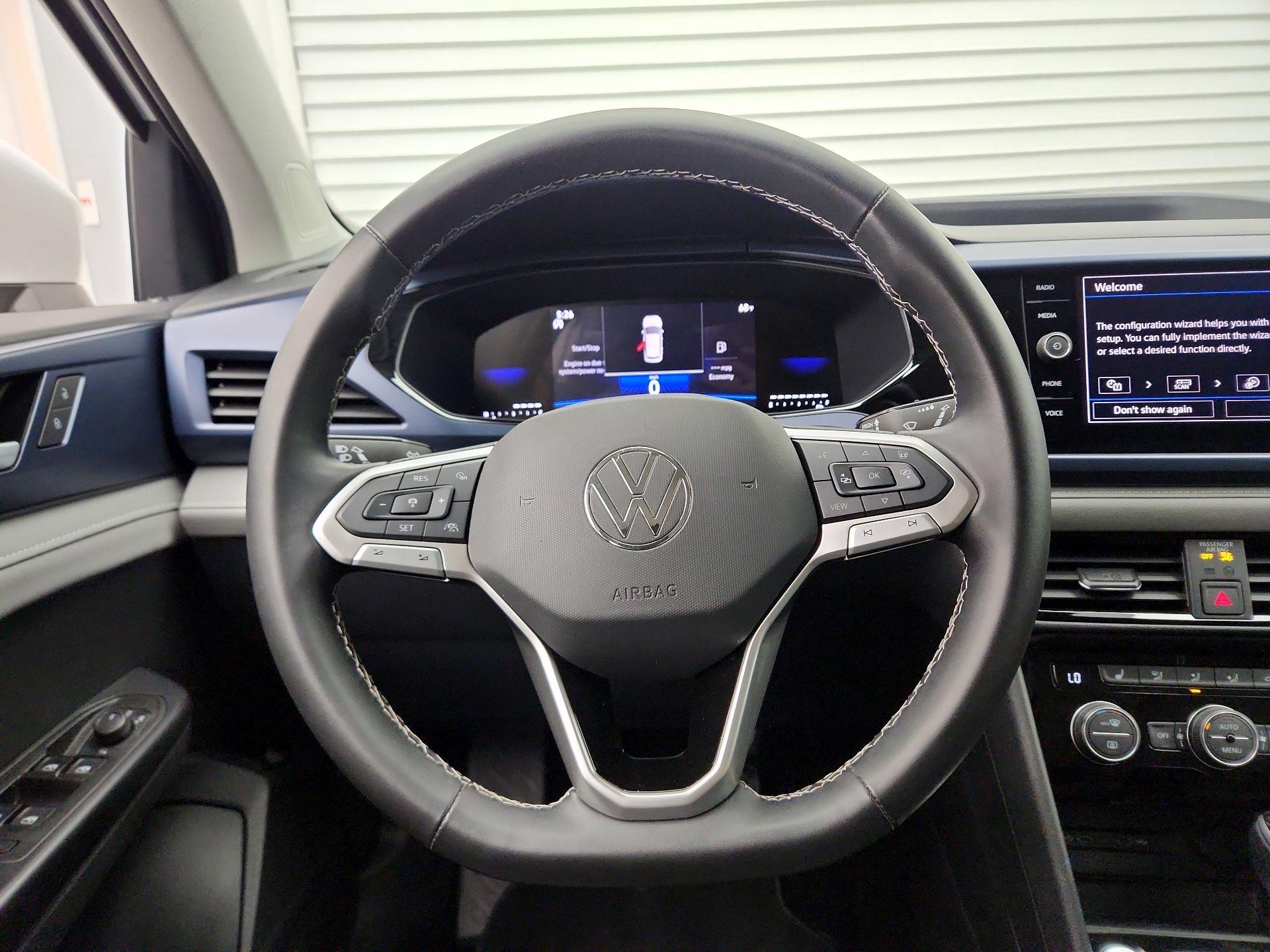 Thumbnail: 2024 Volkswagen Taos - 10