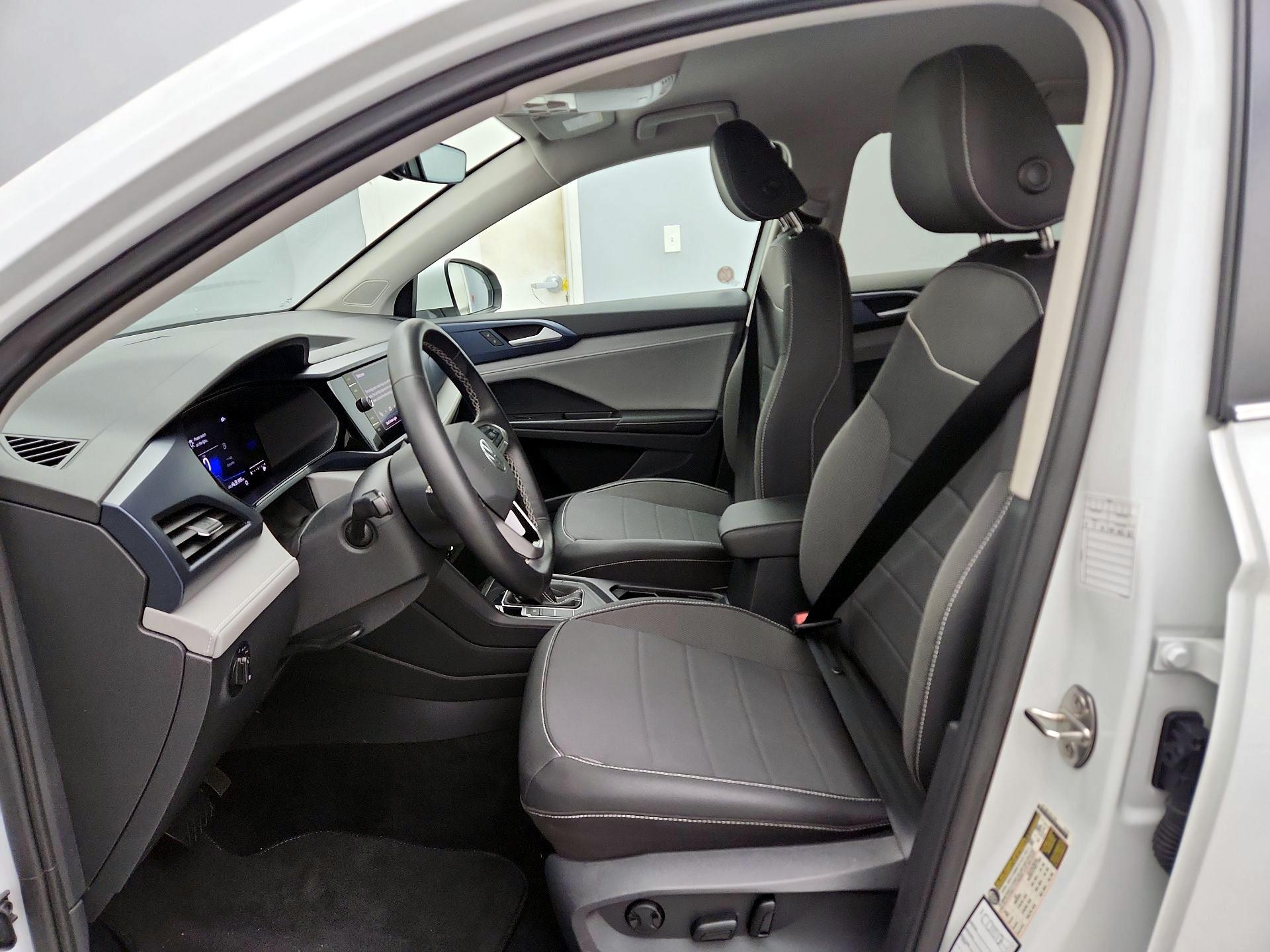 Thumbnail: 2024 Volkswagen Taos - 11