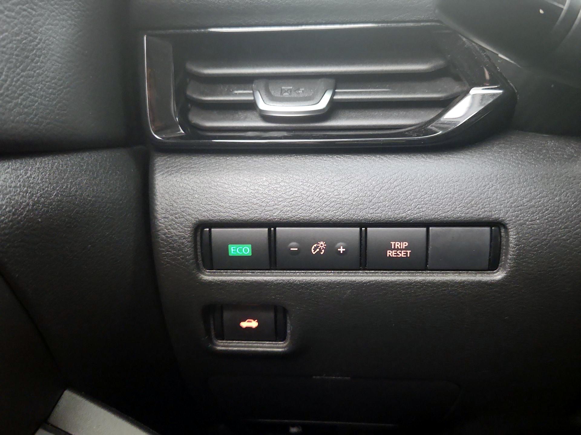 Thumbnail: 2023 Nissan Sentra - 13