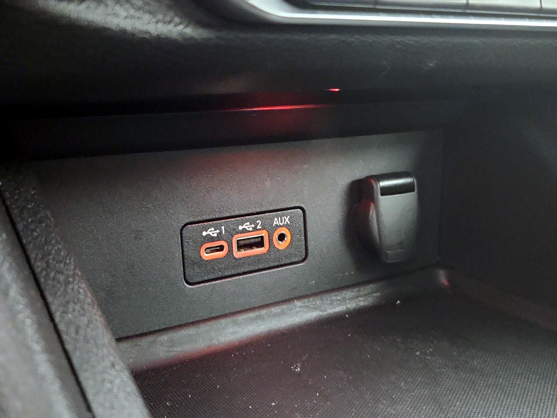 Thumbnail: 2023 Nissan Sentra - 18