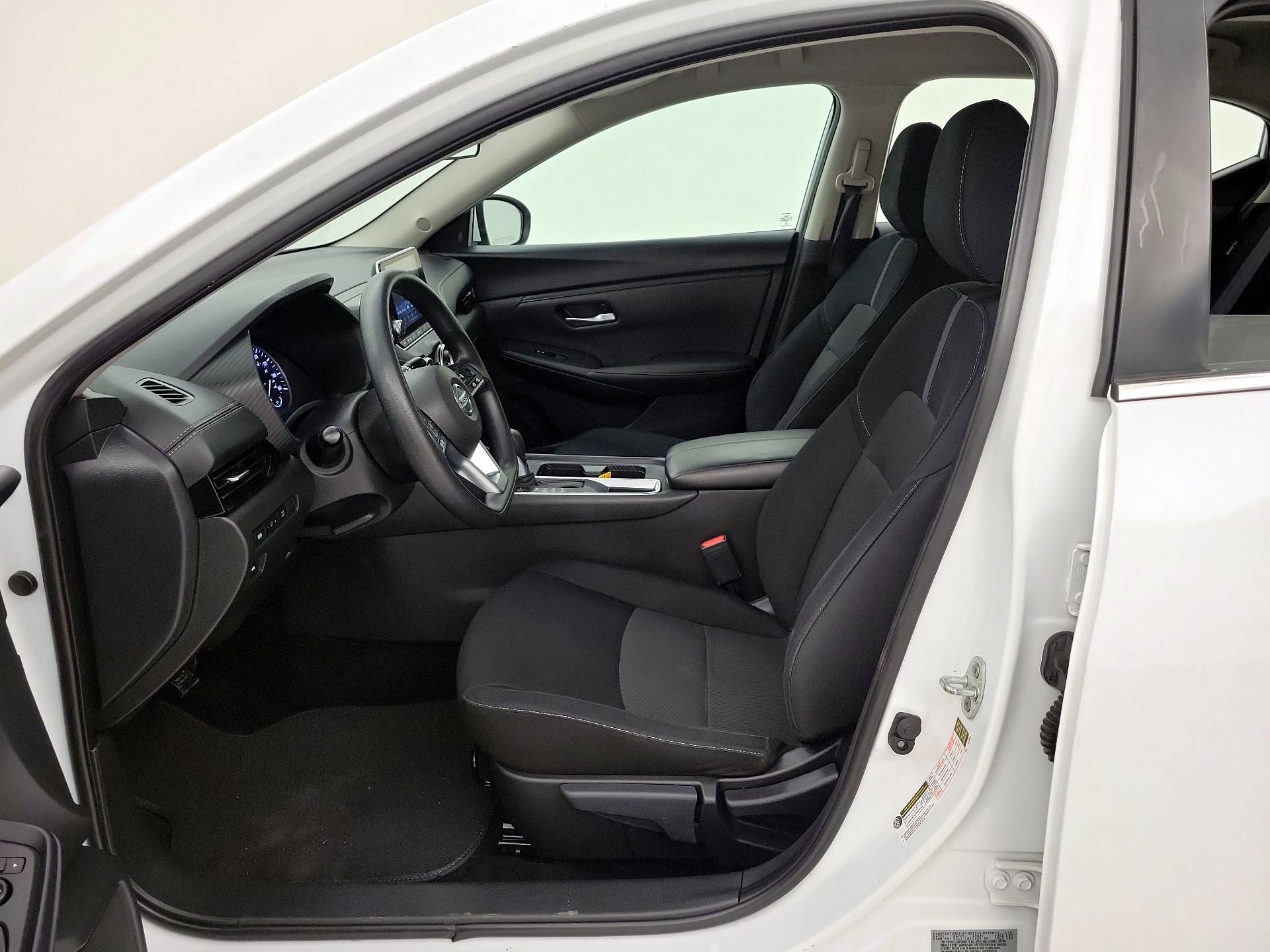 Thumbnail: 2023 Nissan Sentra - 11