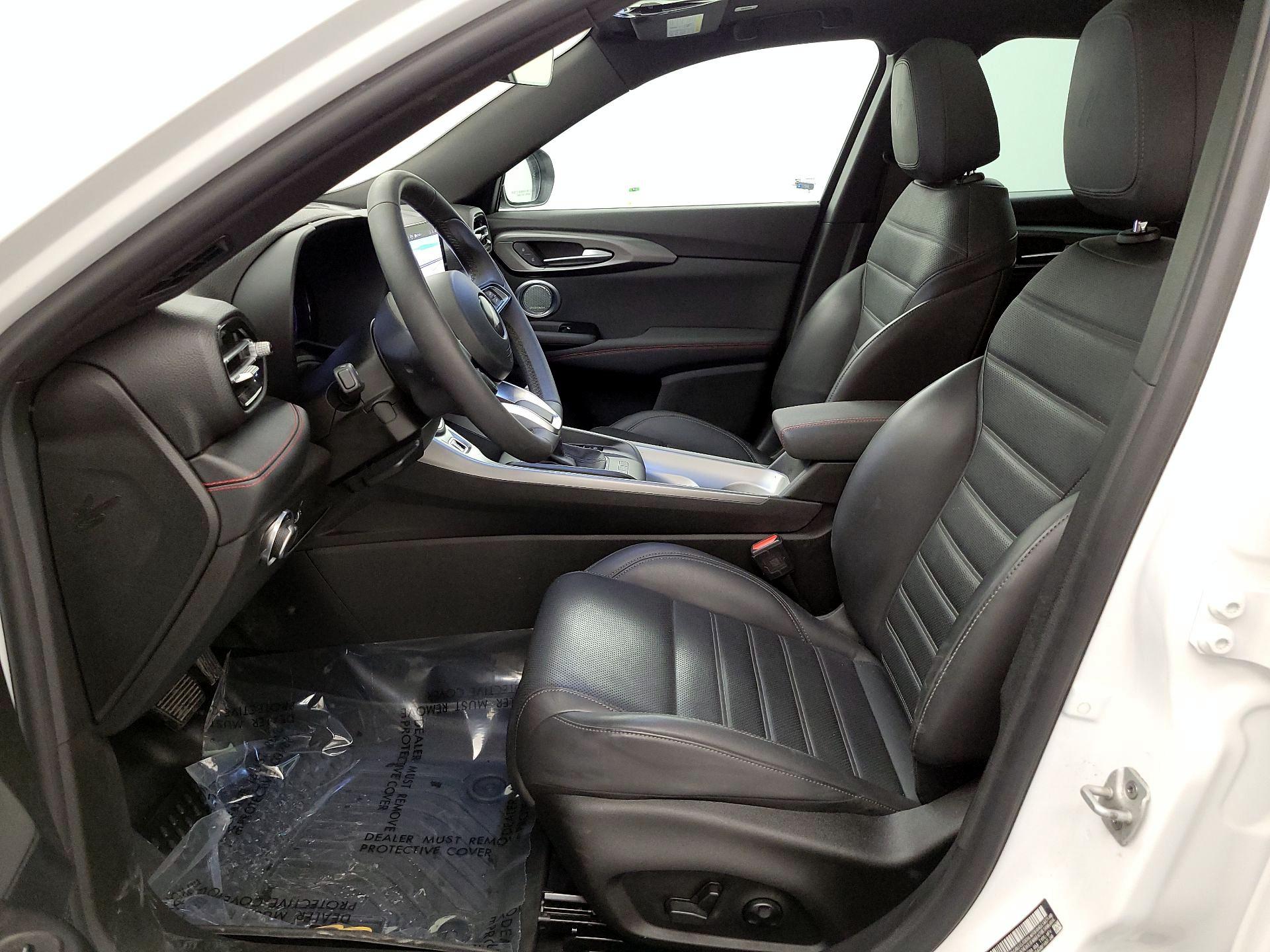 Thumbnail: 2024 Dodge Hornet - 11