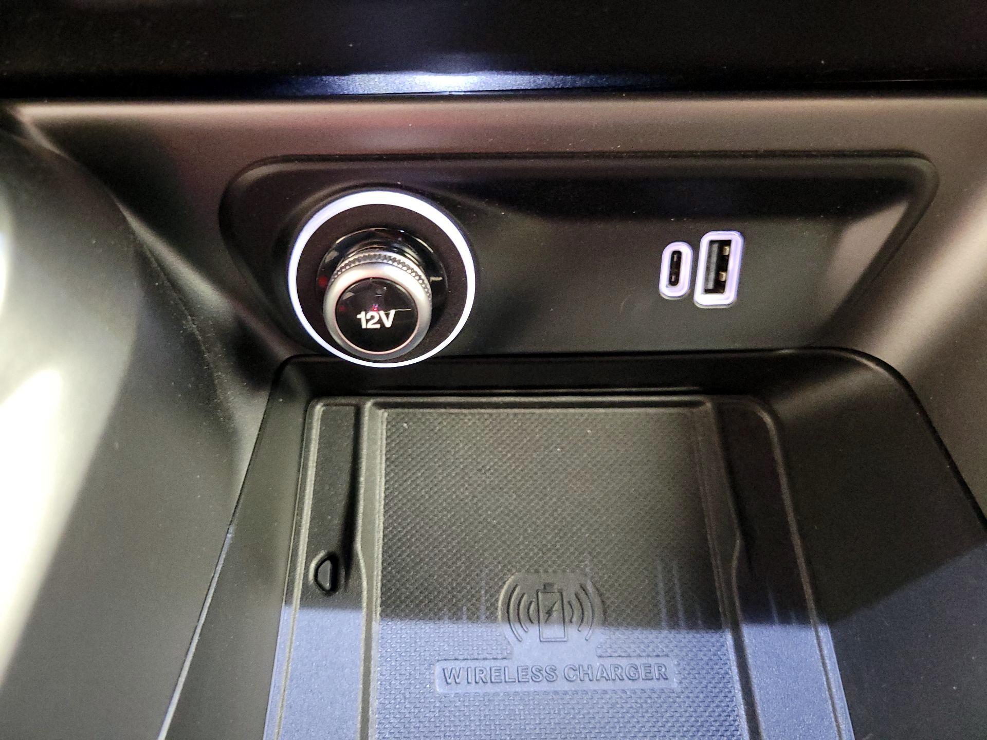 Thumbnail: 2024 Dodge Hornet - 19