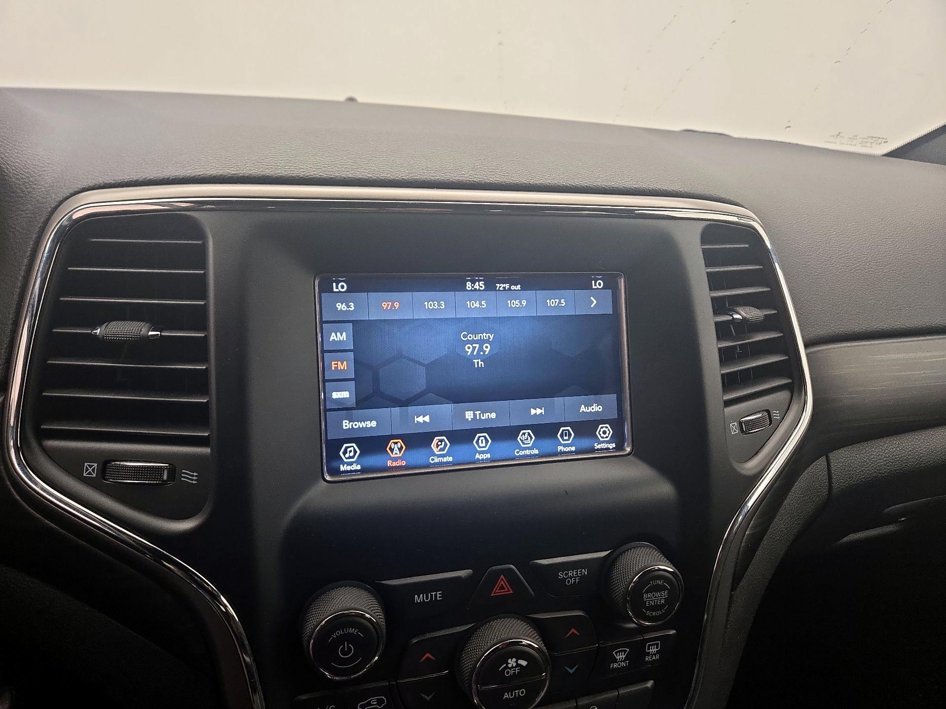 Thumbnail: 2021 Jeep Grand Cherokee - 15
