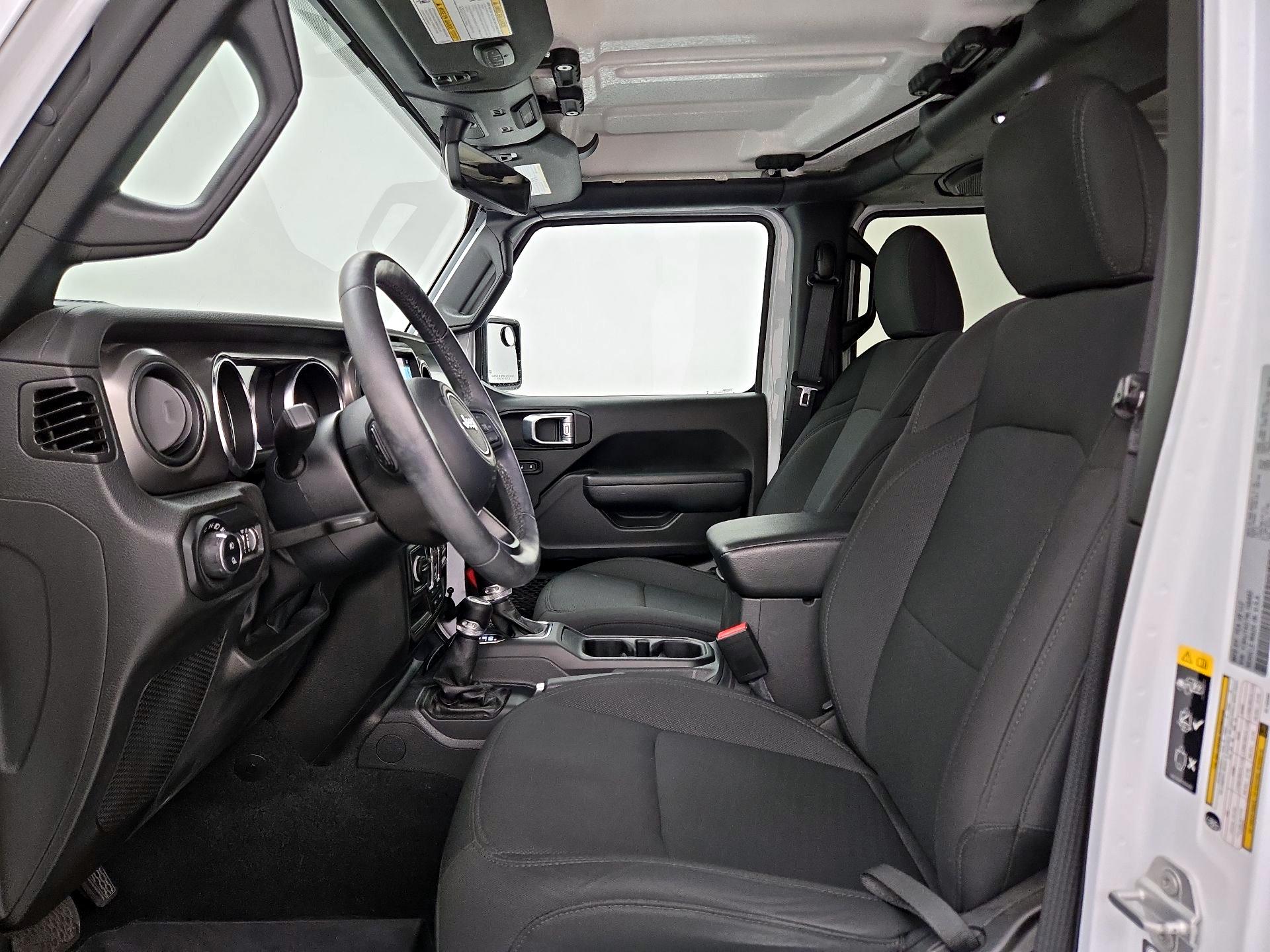 Thumbnail: 2022 Jeep Gladiator - 11