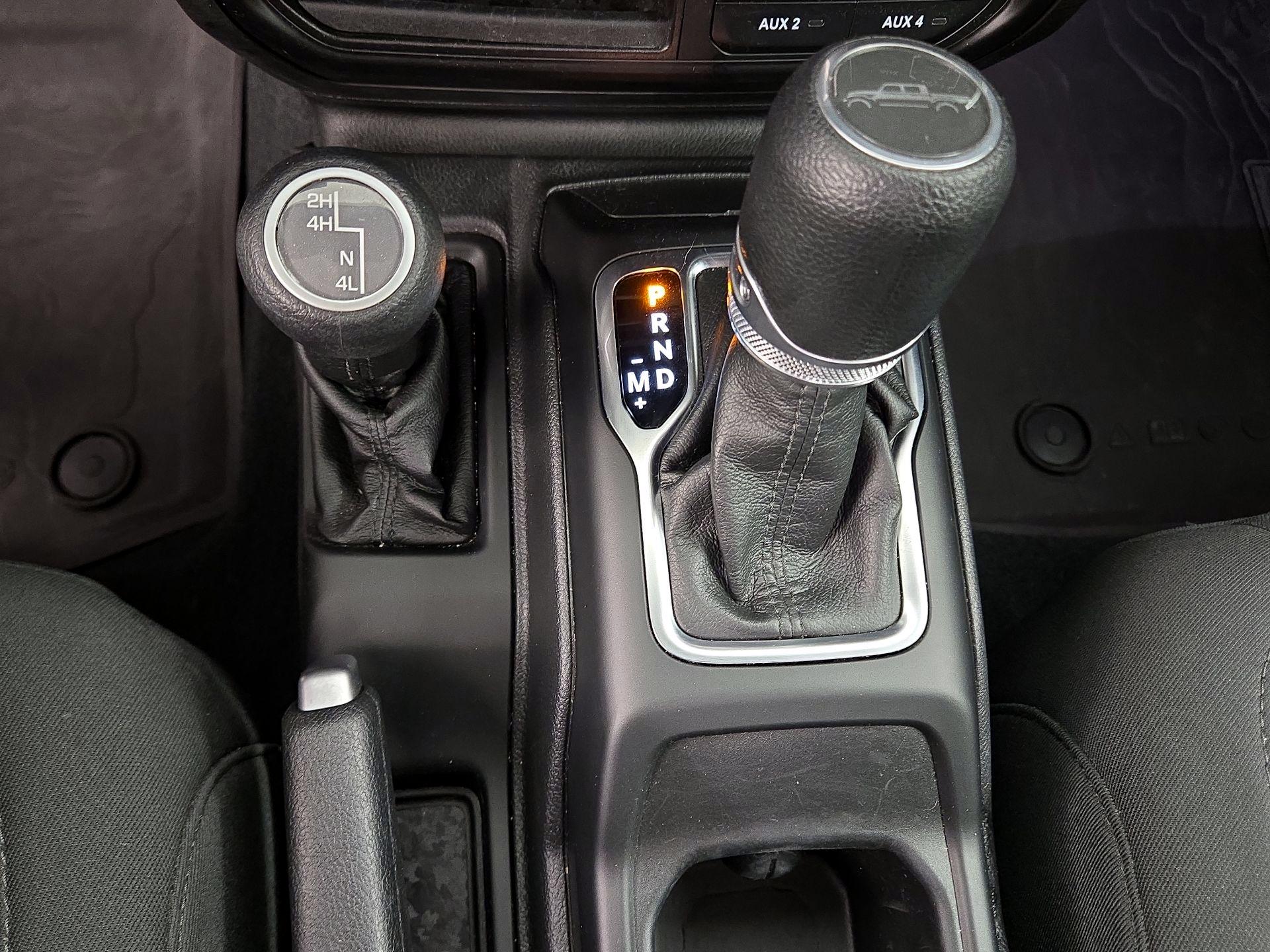 Thumbnail: 2022 Jeep Gladiator - 18