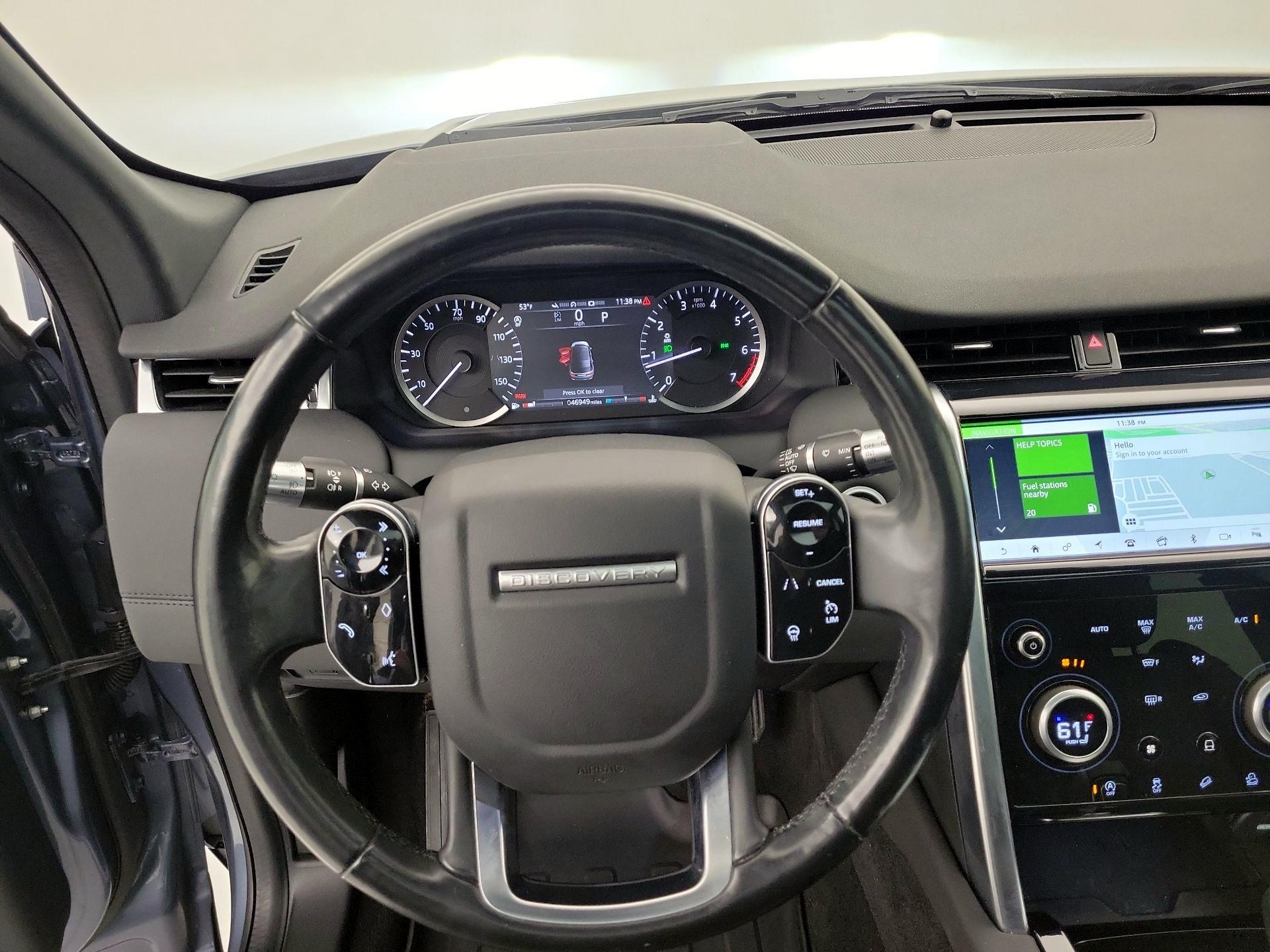 Thumbnail: 2020 Land Rover Discovery Sport - 10