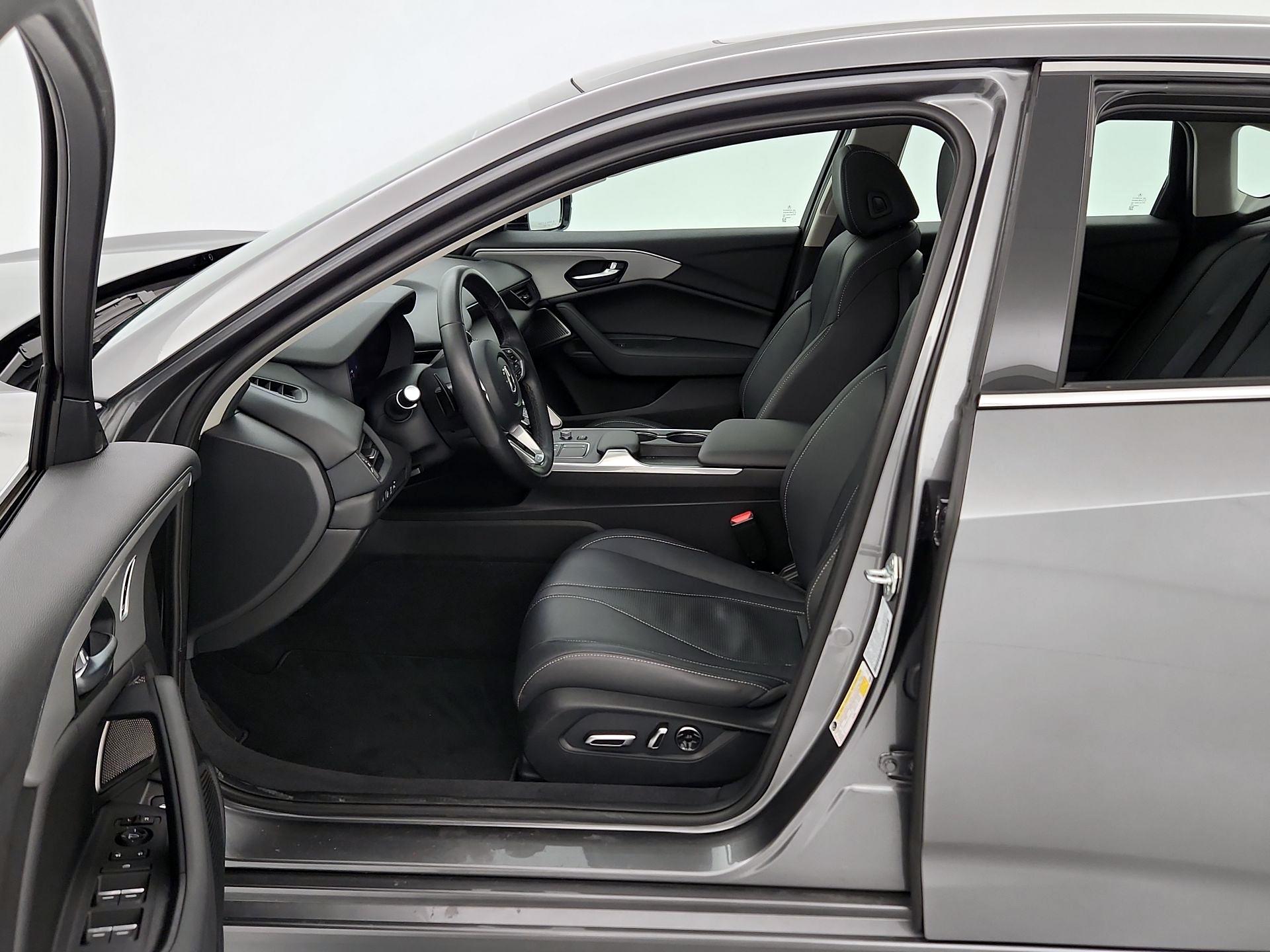 Thumbnail: 2025 Acura TLX - 11