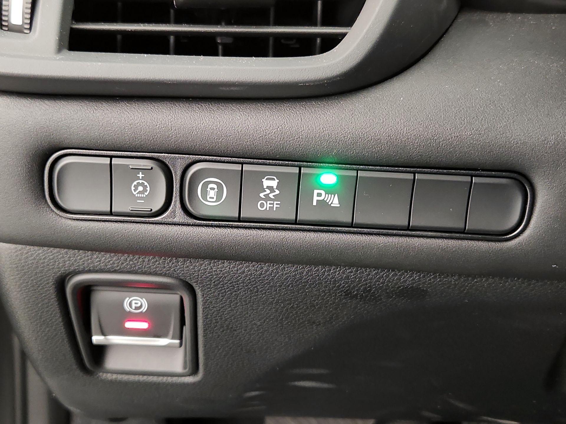 Thumbnail: 2025 Acura TLX - 13