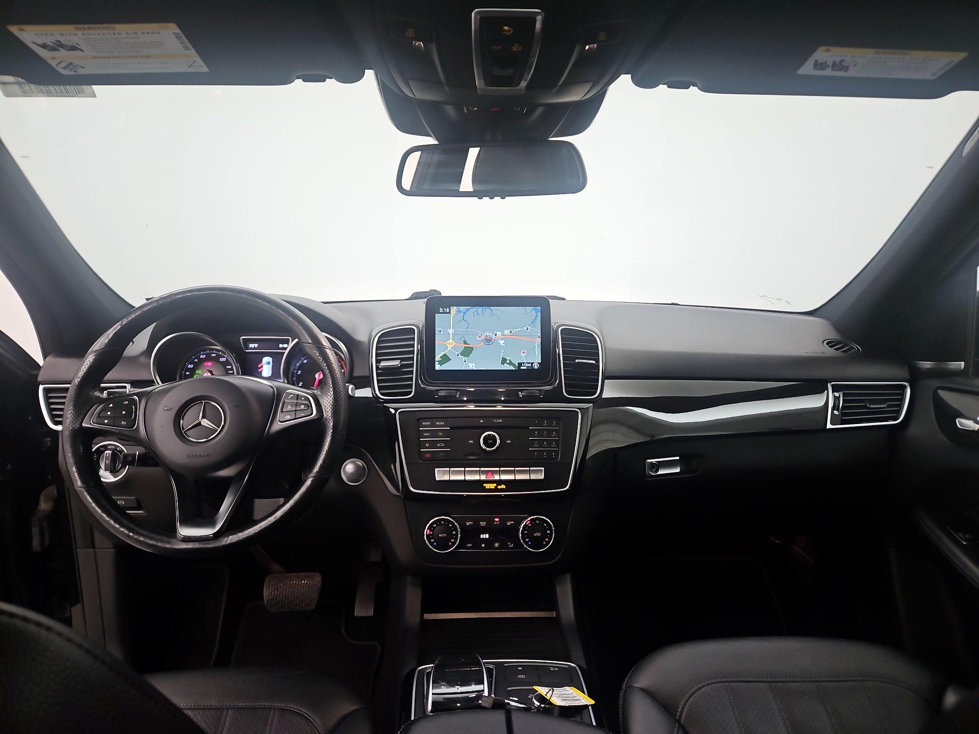 Thumbnail: 2018 Mercedes-Benz GLE - 9