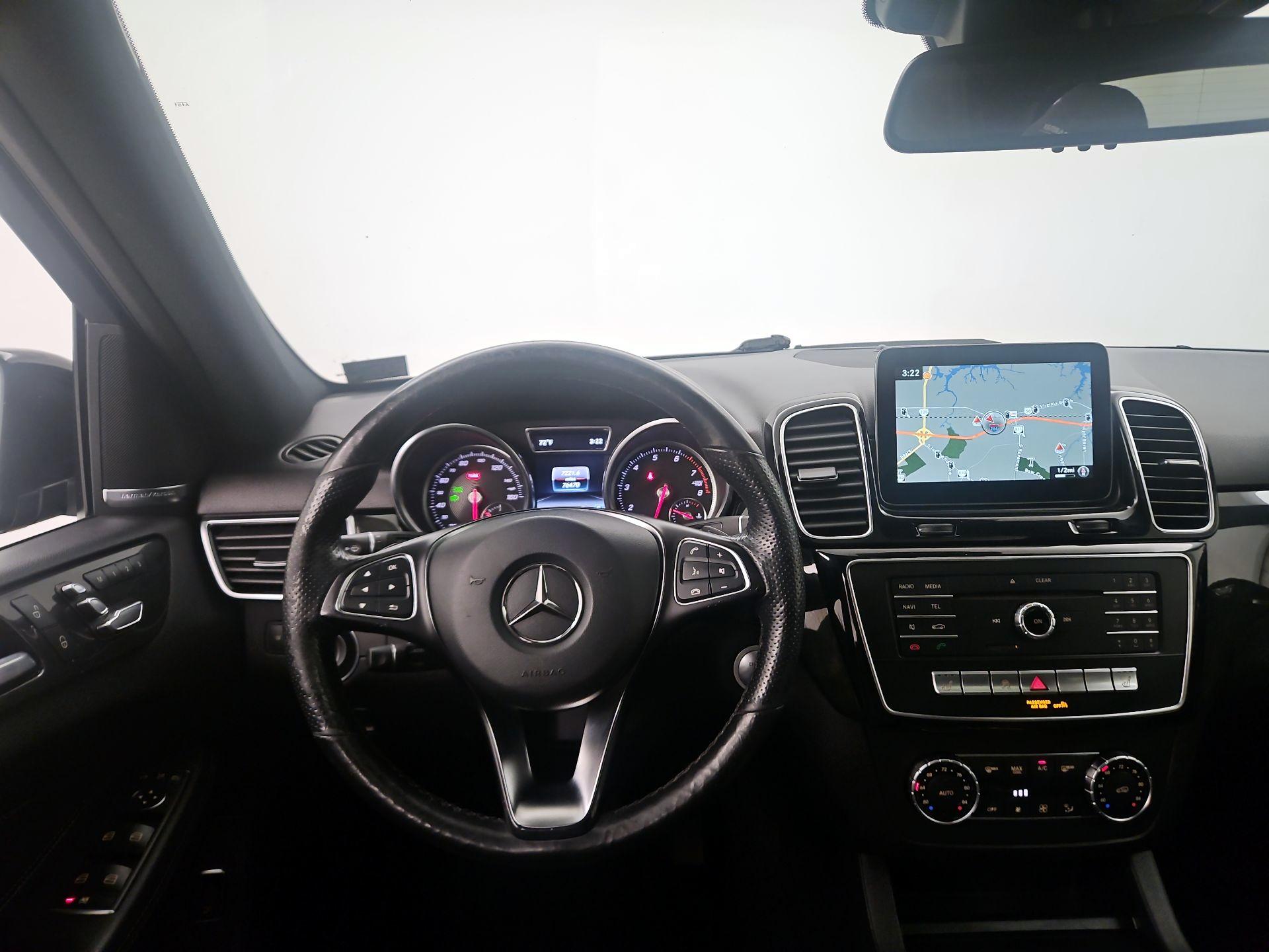 Thumbnail: 2018 Mercedes-Benz GLE - 10