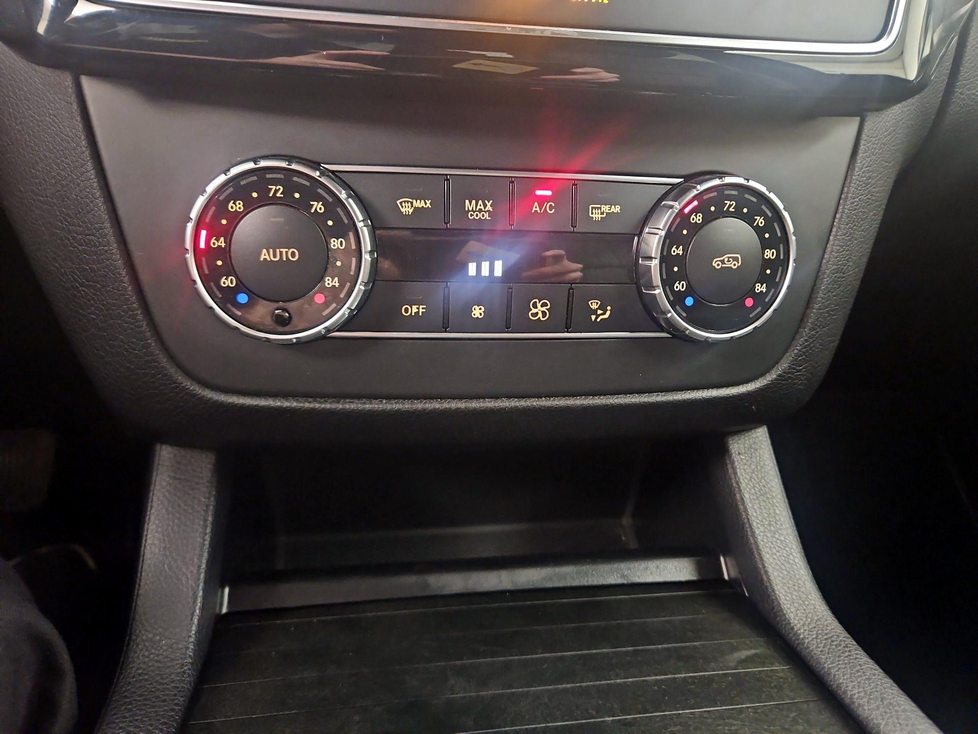 Thumbnail: 2018 Mercedes-Benz GLE - 17