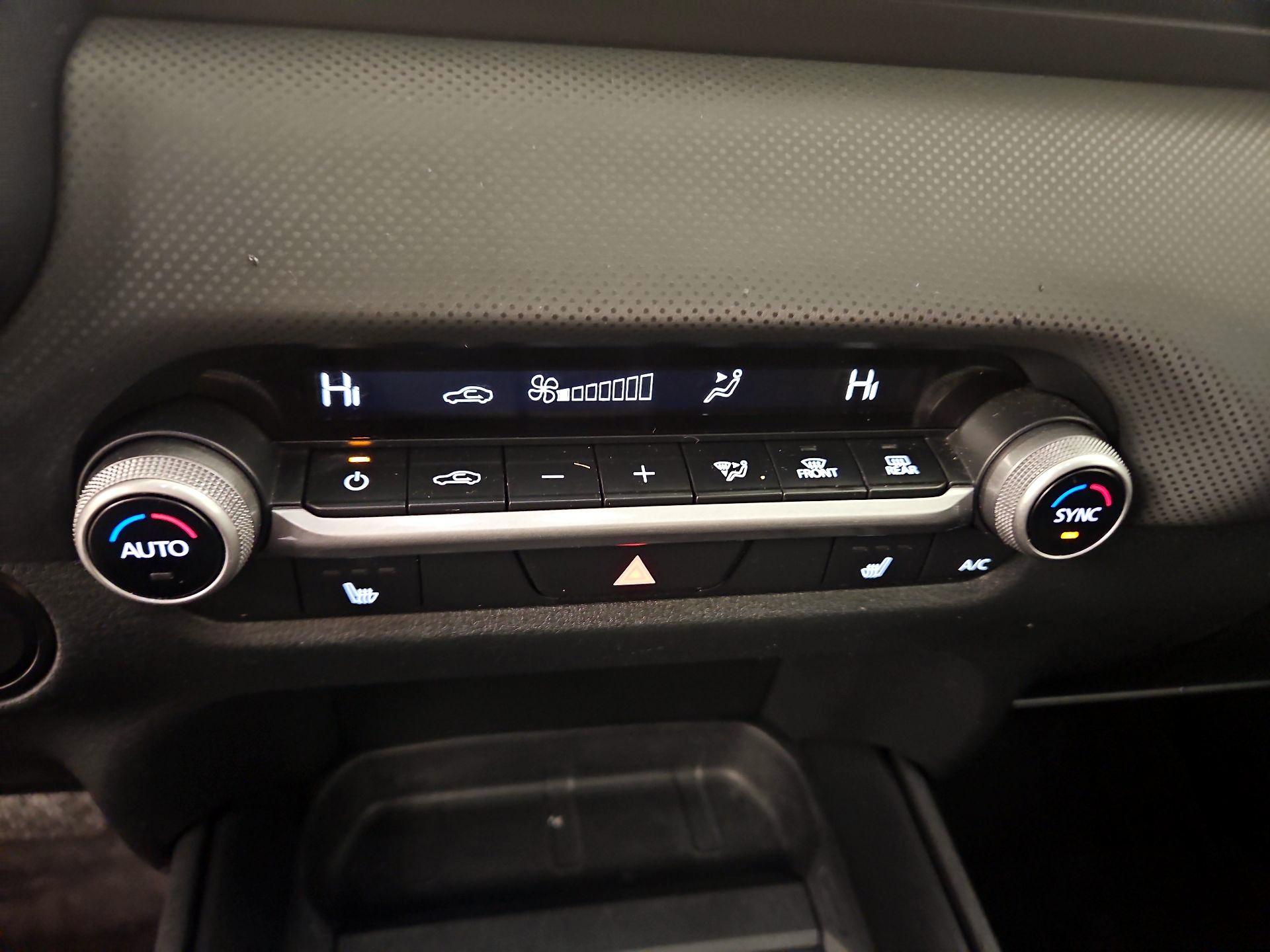 Thumbnail: 2023 Mazda CX-50 - 17