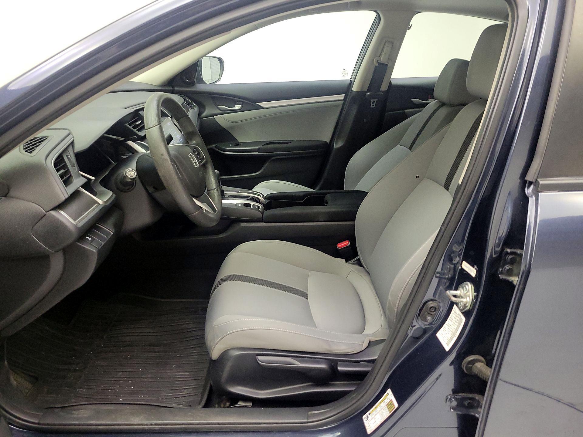 Thumbnail: 2016 Honda Civic - 9