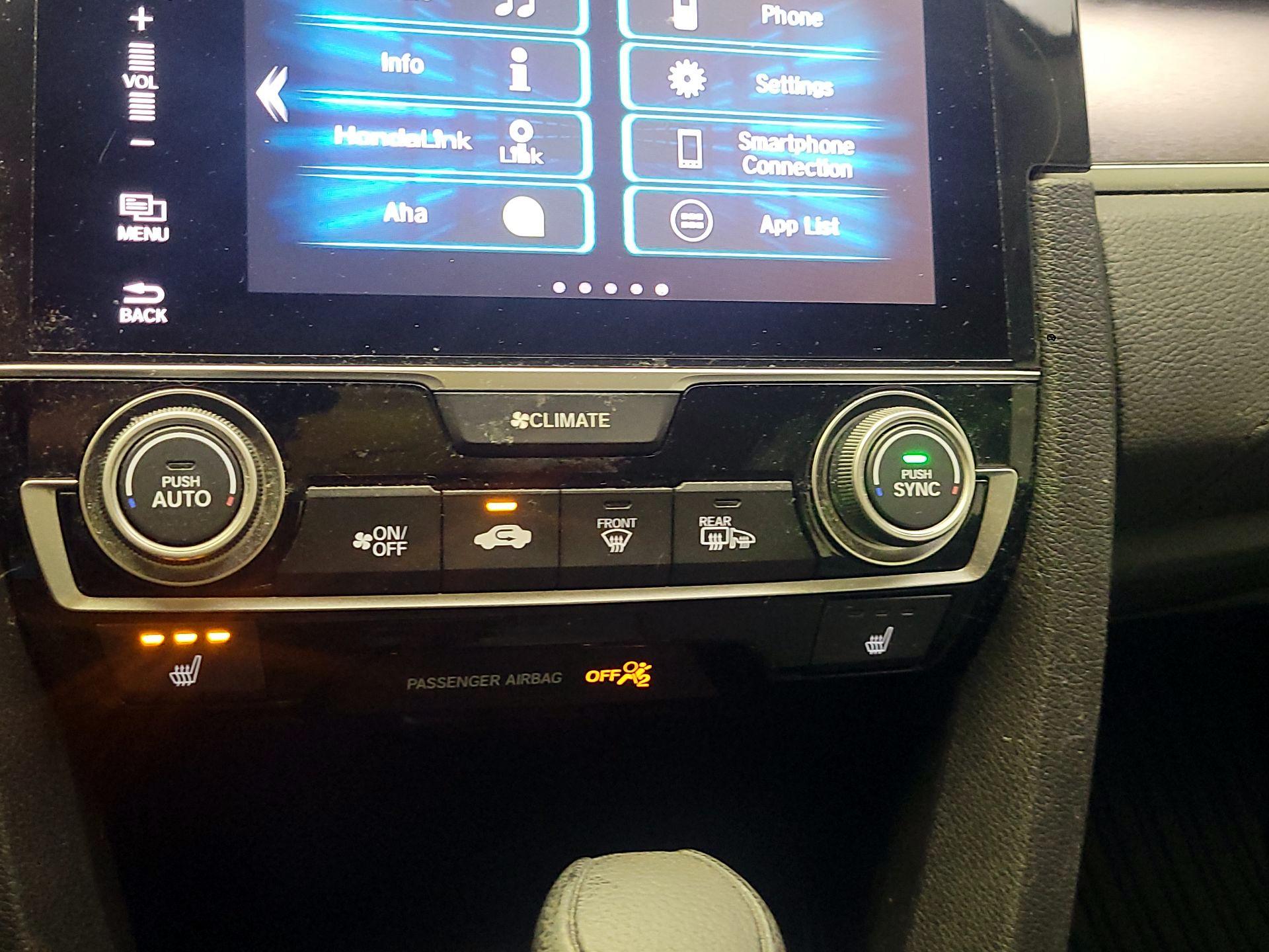 Thumbnail: 2016 Honda Civic - 14