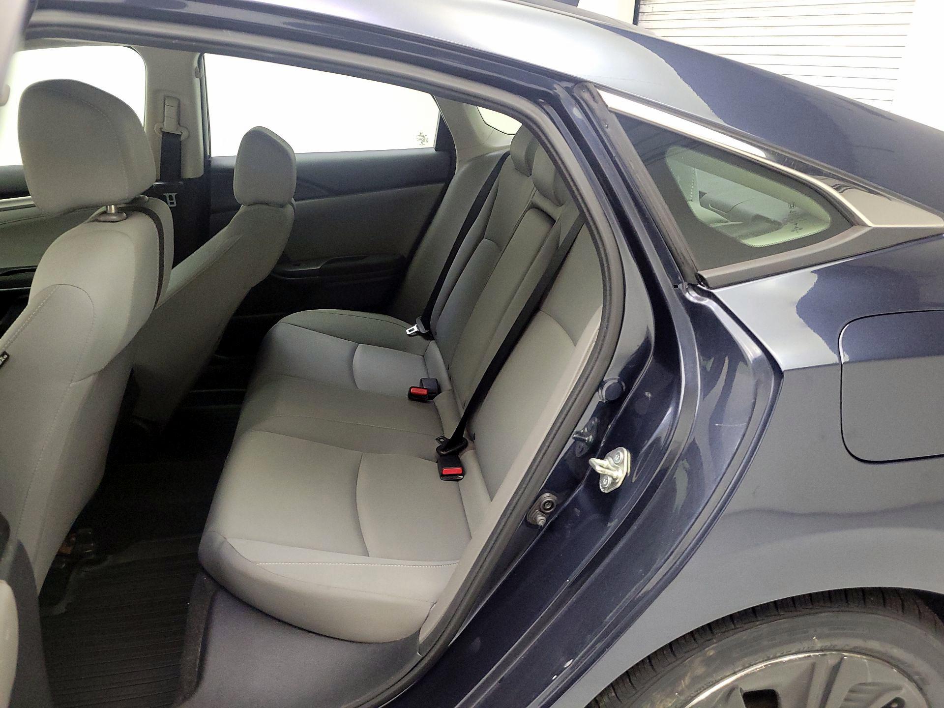 Thumbnail: 2016 Honda Civic - 18