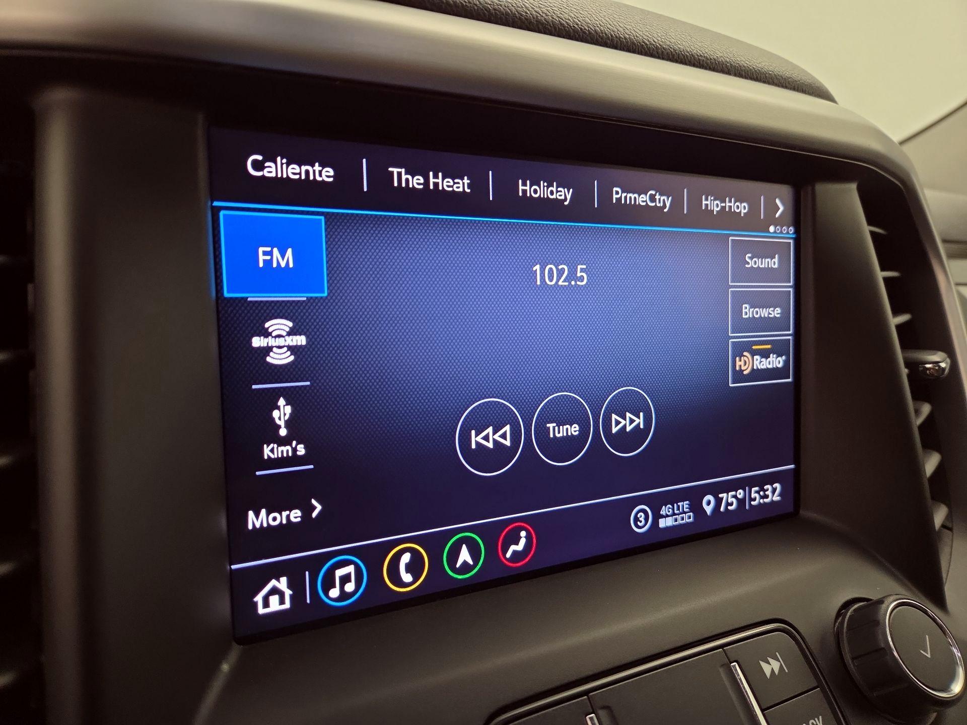 Thumbnail: 2020 GMC Acadia - 16