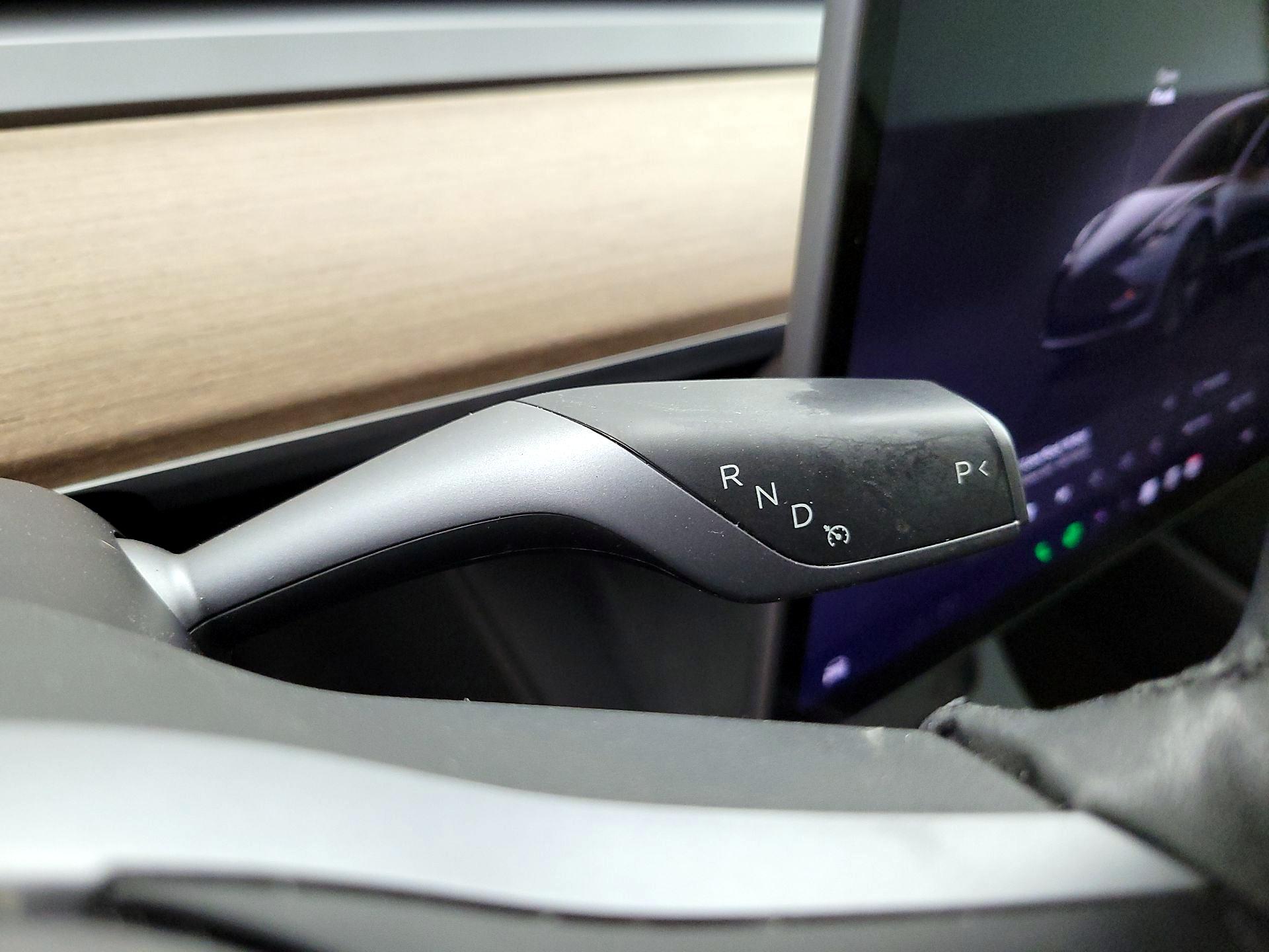 Thumbnail: 2023 Tesla Model 3 - 17