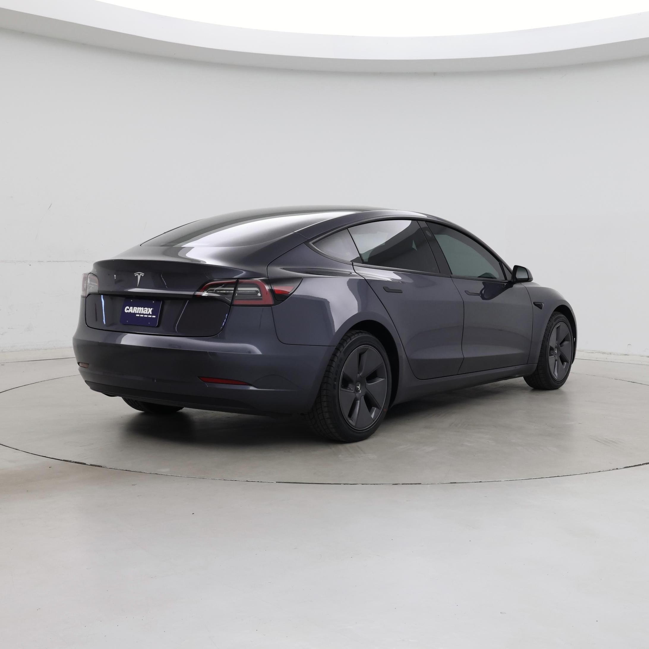 Thumbnail: 2023 Tesla Model 3 - 8