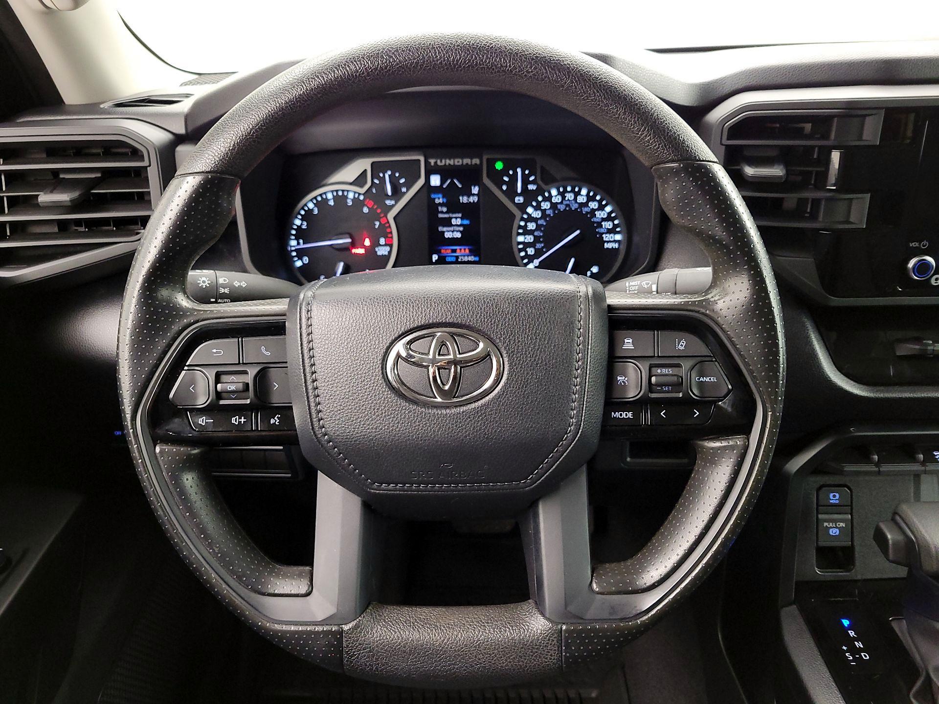Thumbnail: 2023 Toyota Tundra - 10