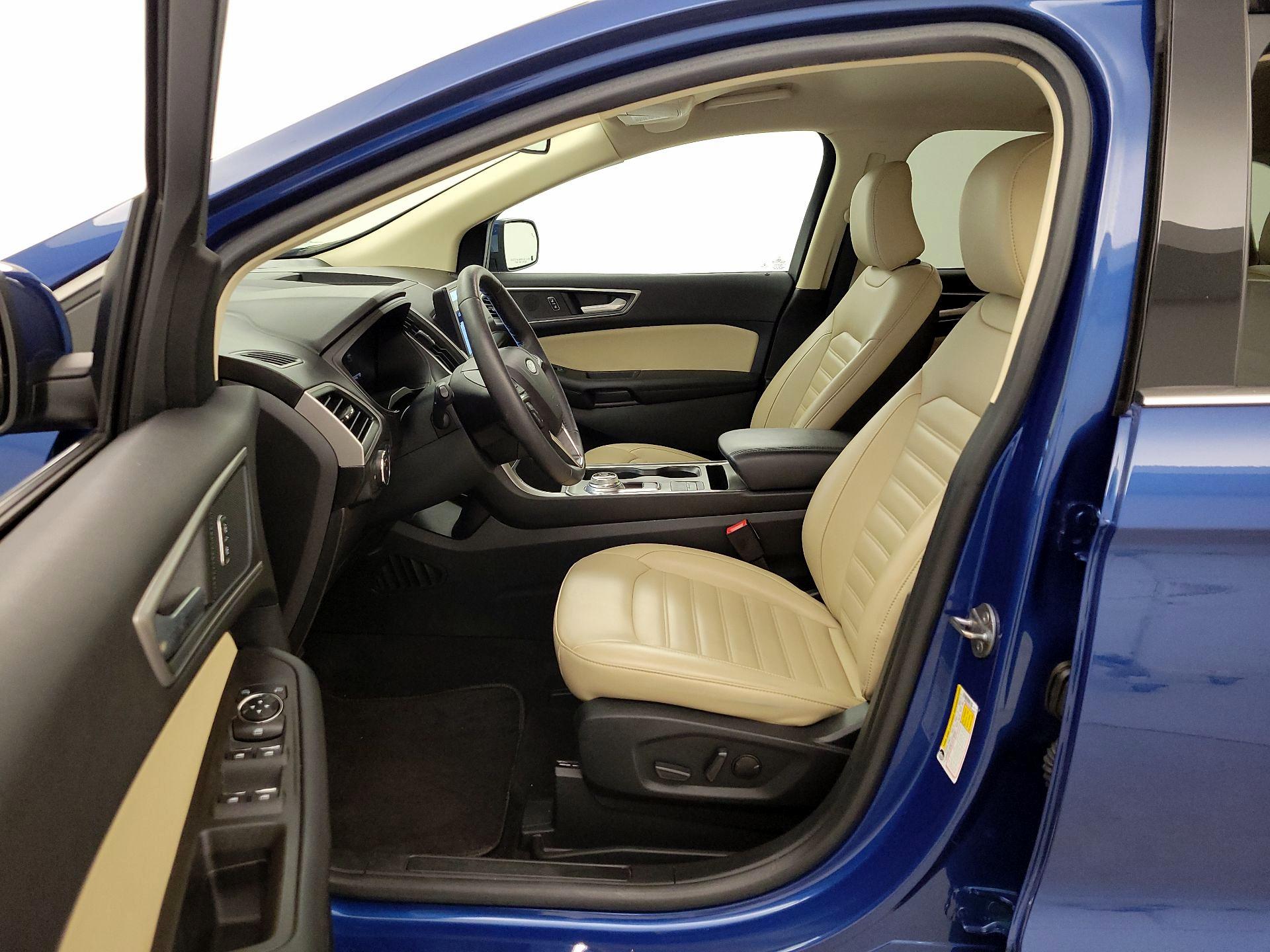 Thumbnail: 2022 Ford Edge - 11