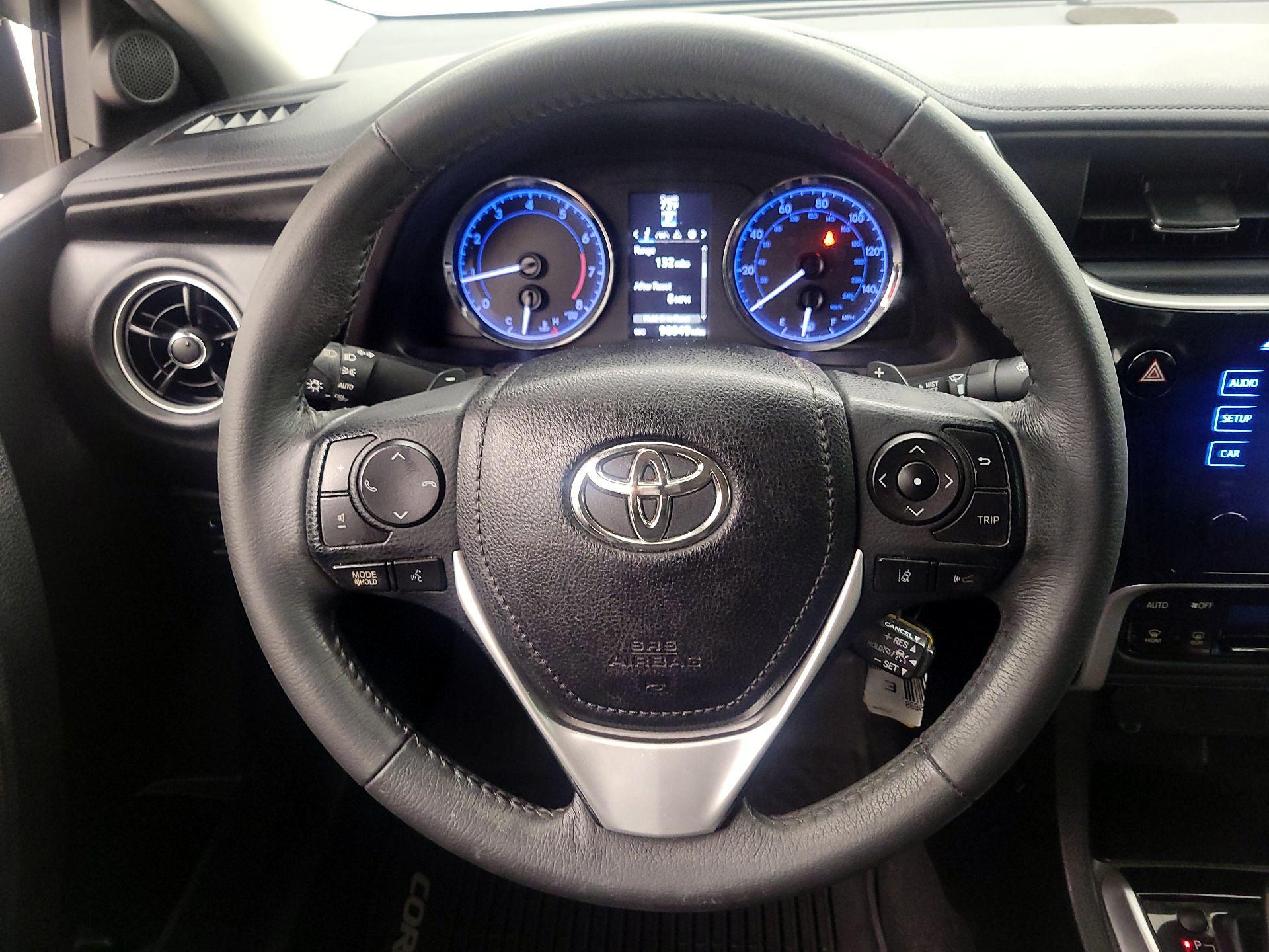 Thumbnail: 2018 Toyota Corolla - 10