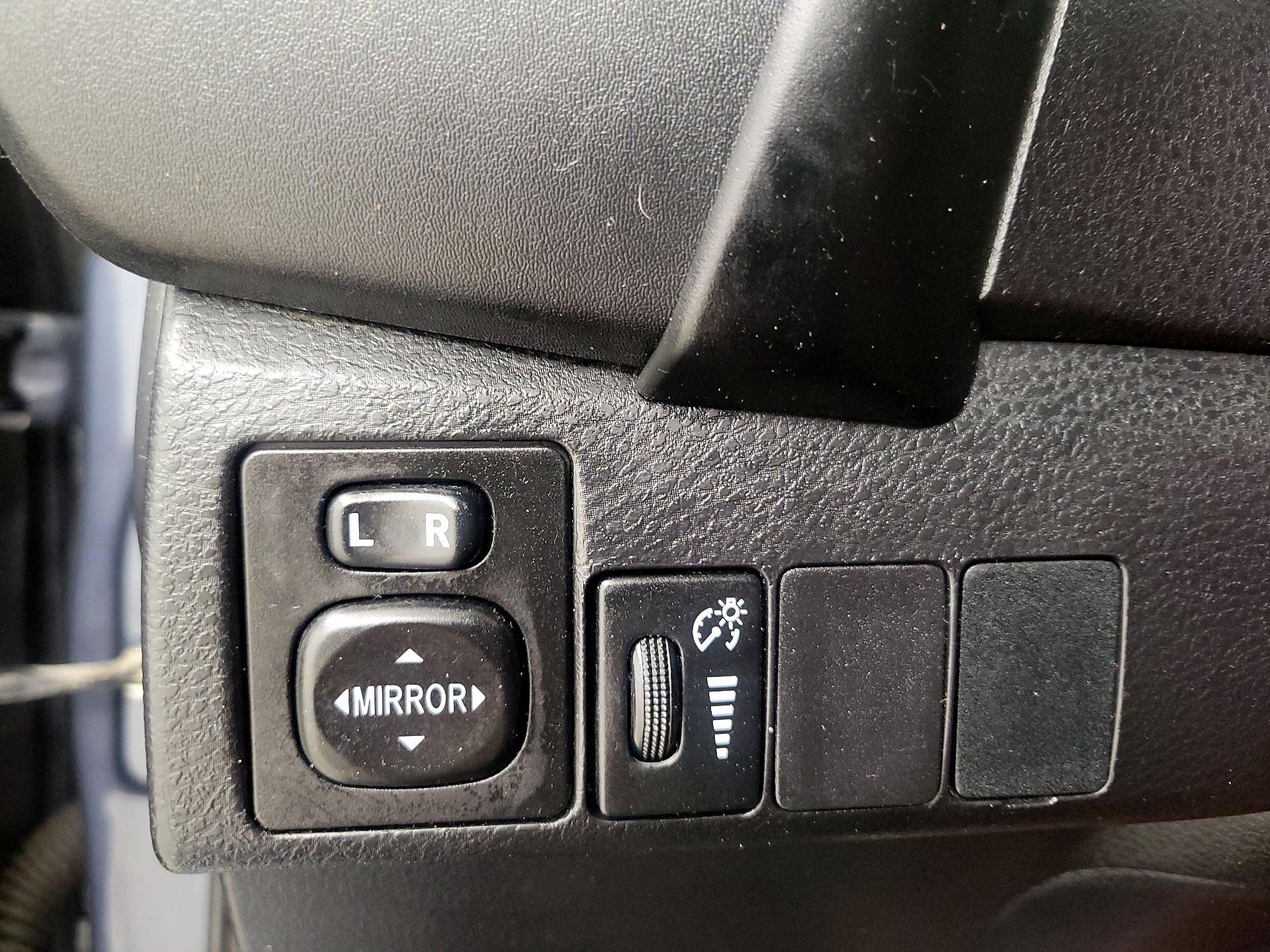 Thumbnail: 2018 Toyota Corolla - 13