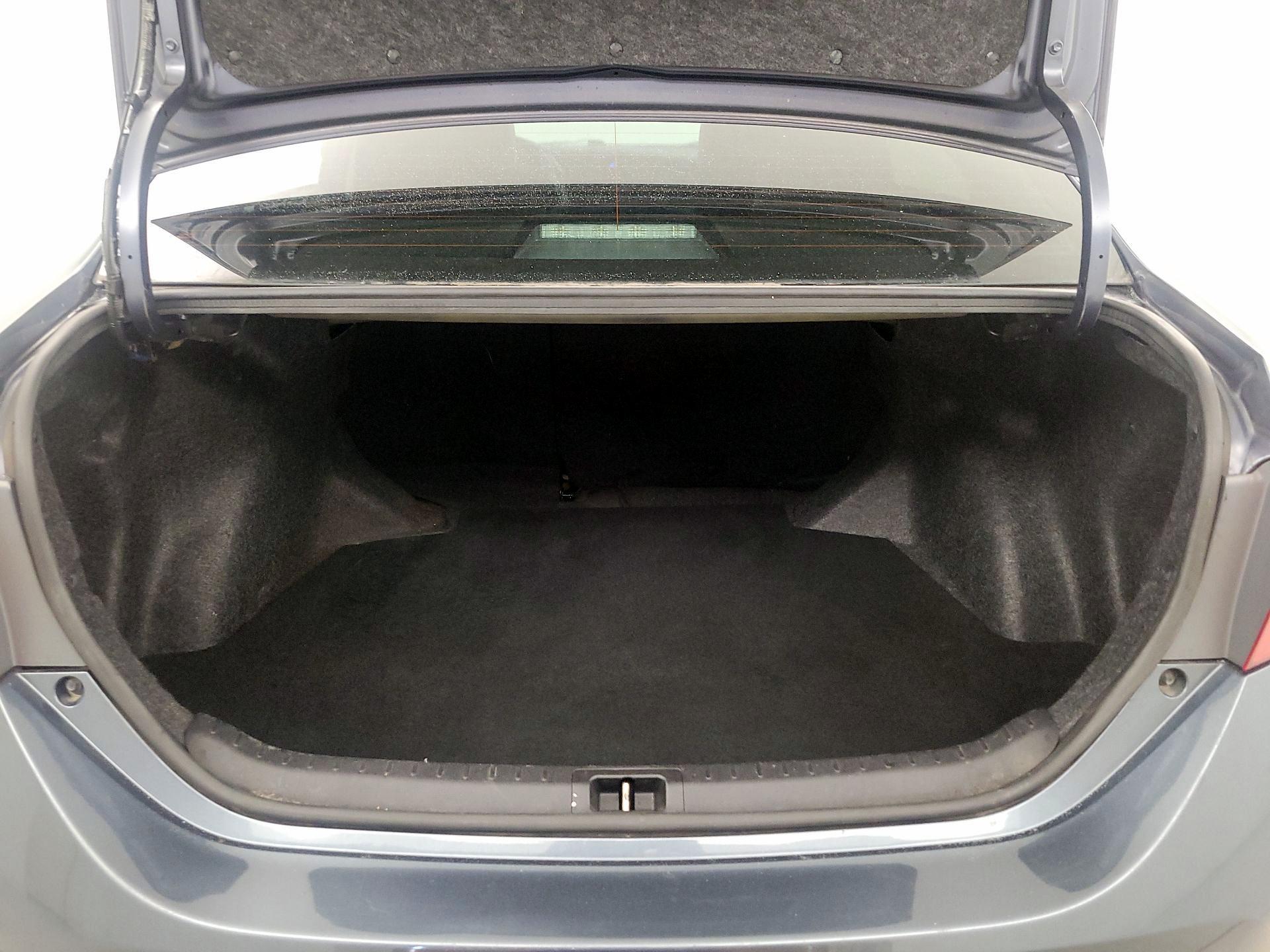 Thumbnail: 2018 Toyota Corolla - 20