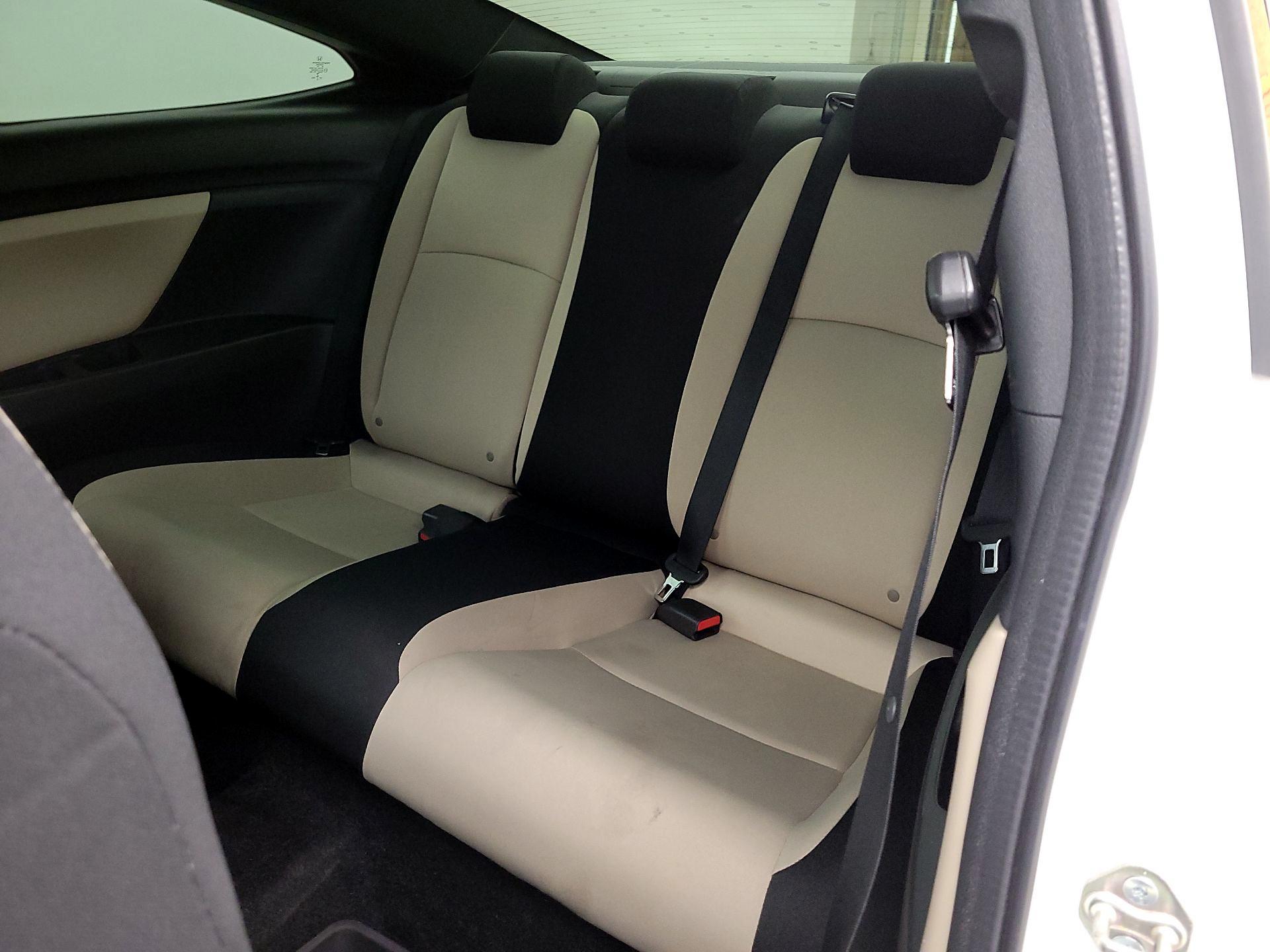 Thumbnail: 2016 Honda Civic - 20