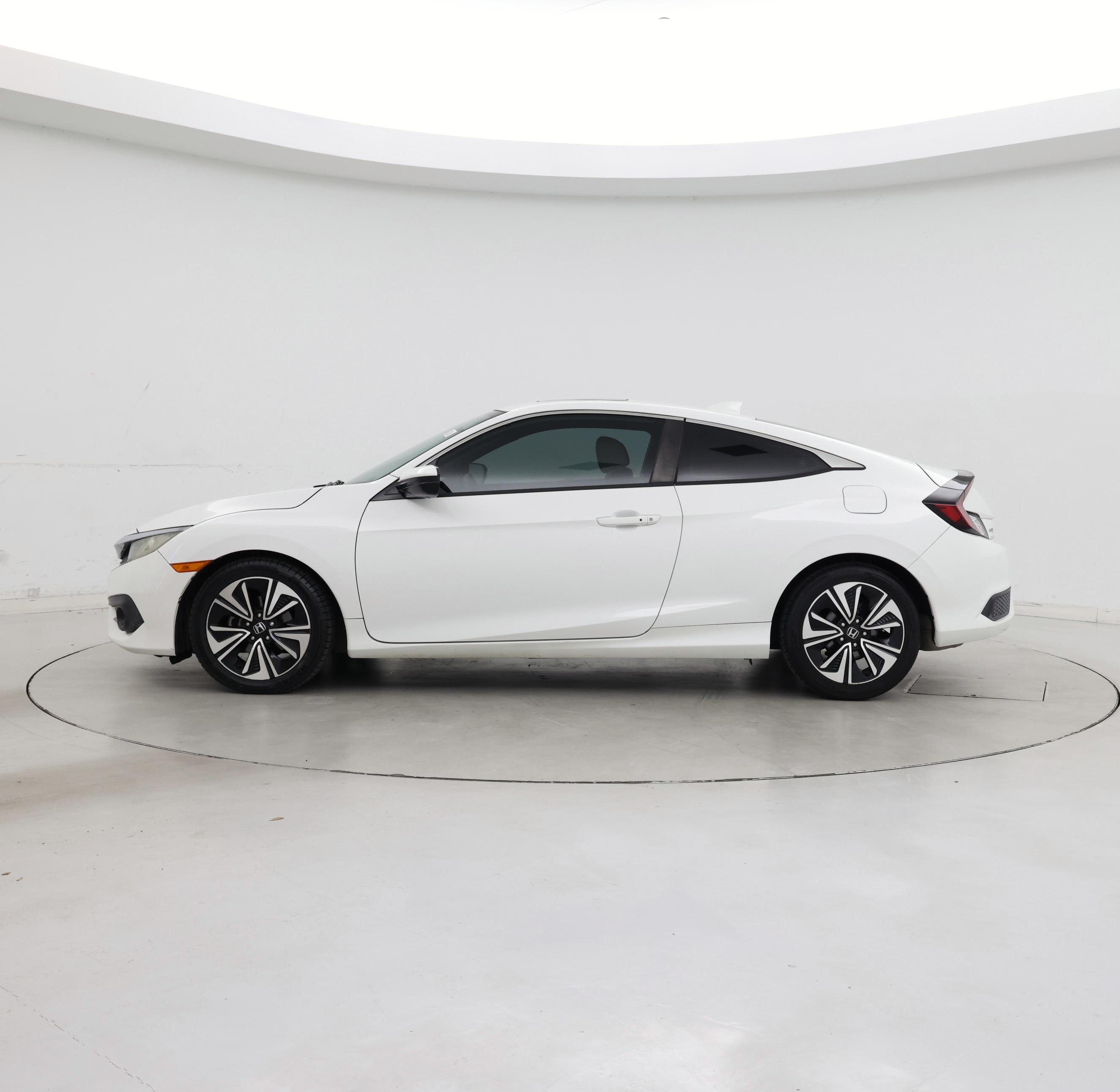 Thumbnail: 2016 Honda Civic - 3