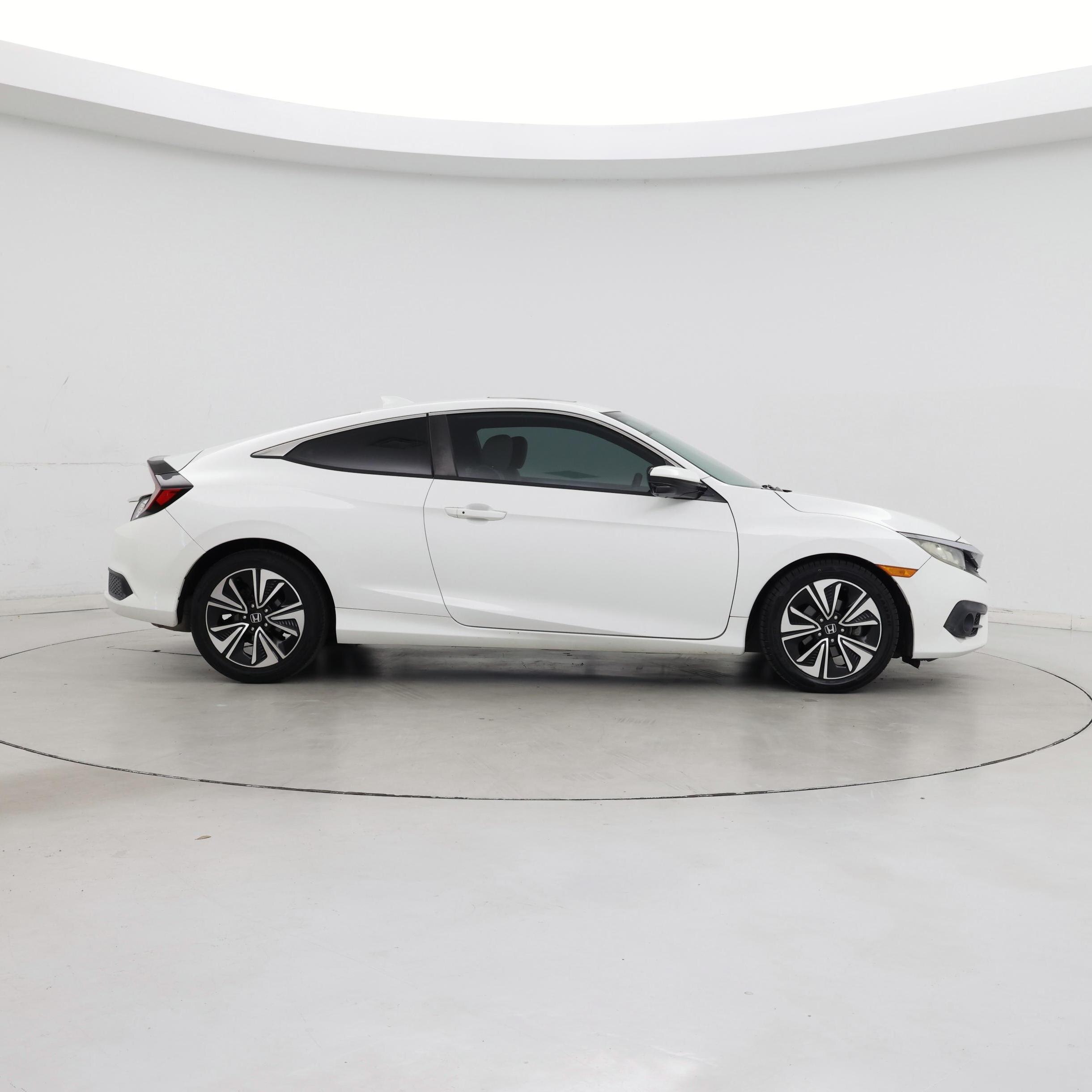 Thumbnail: 2016 Honda Civic - 7