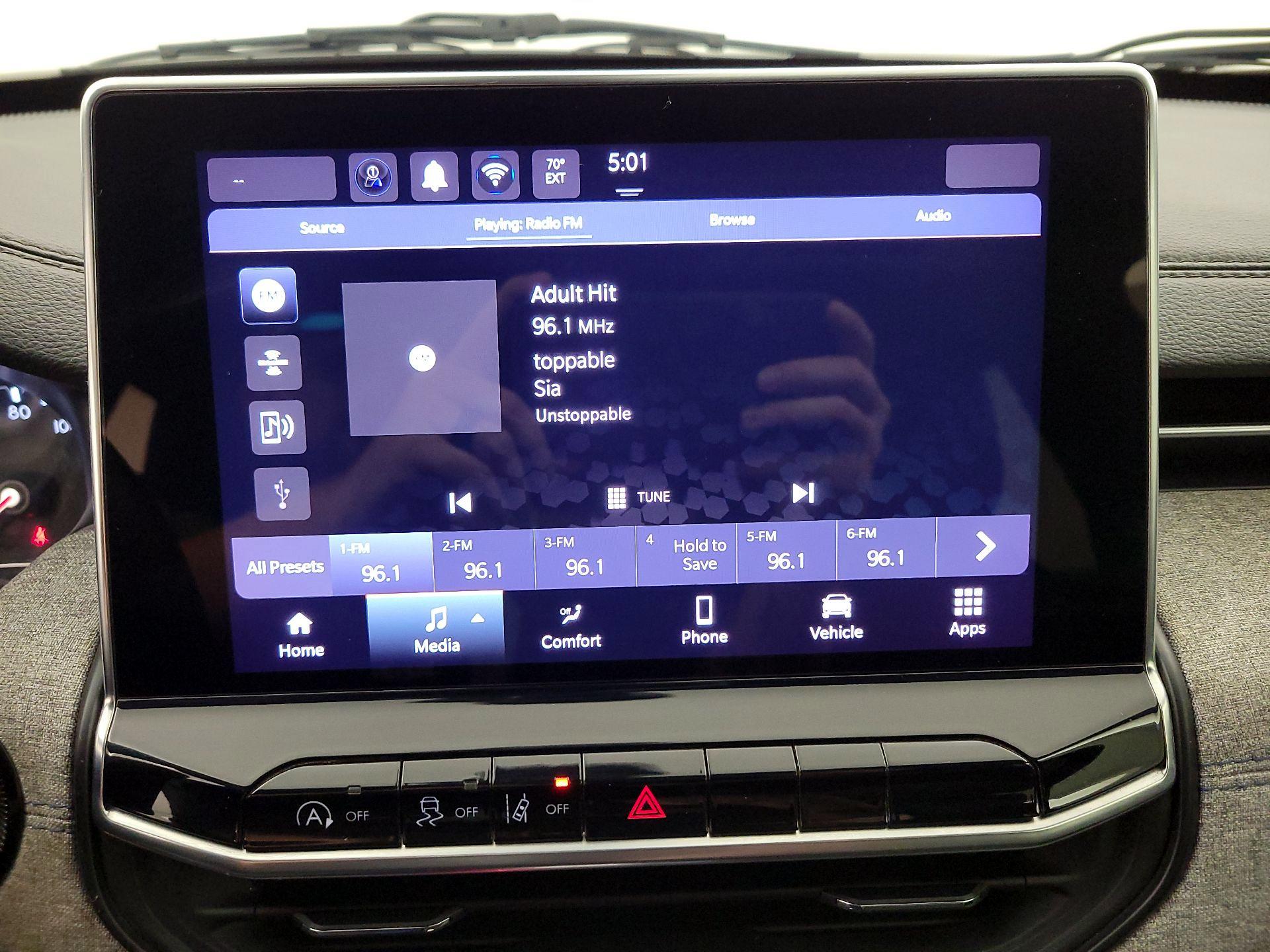 Thumbnail: 2024 Jeep Compass - 15