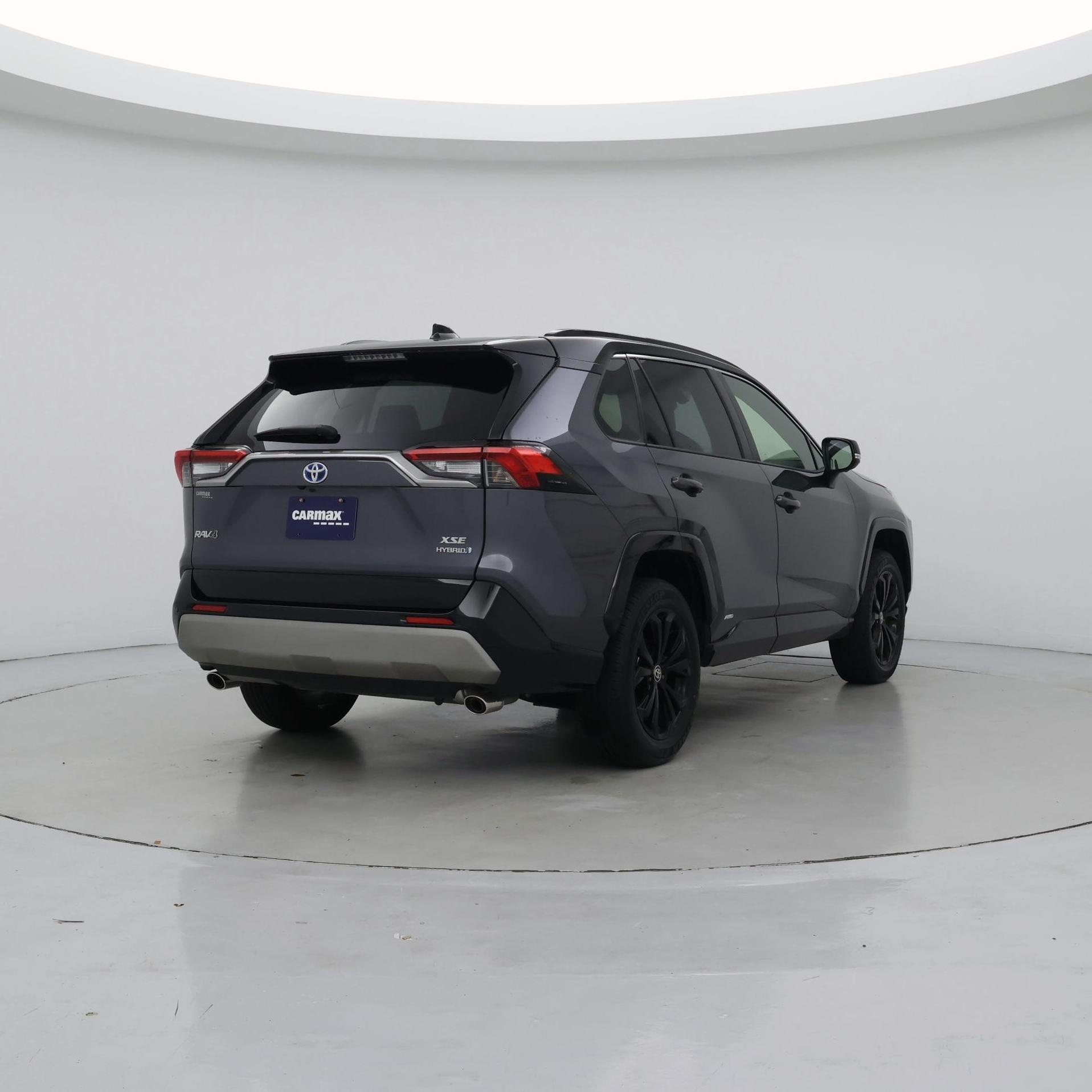Thumbnail: 2024 Toyota RAV4 - 8