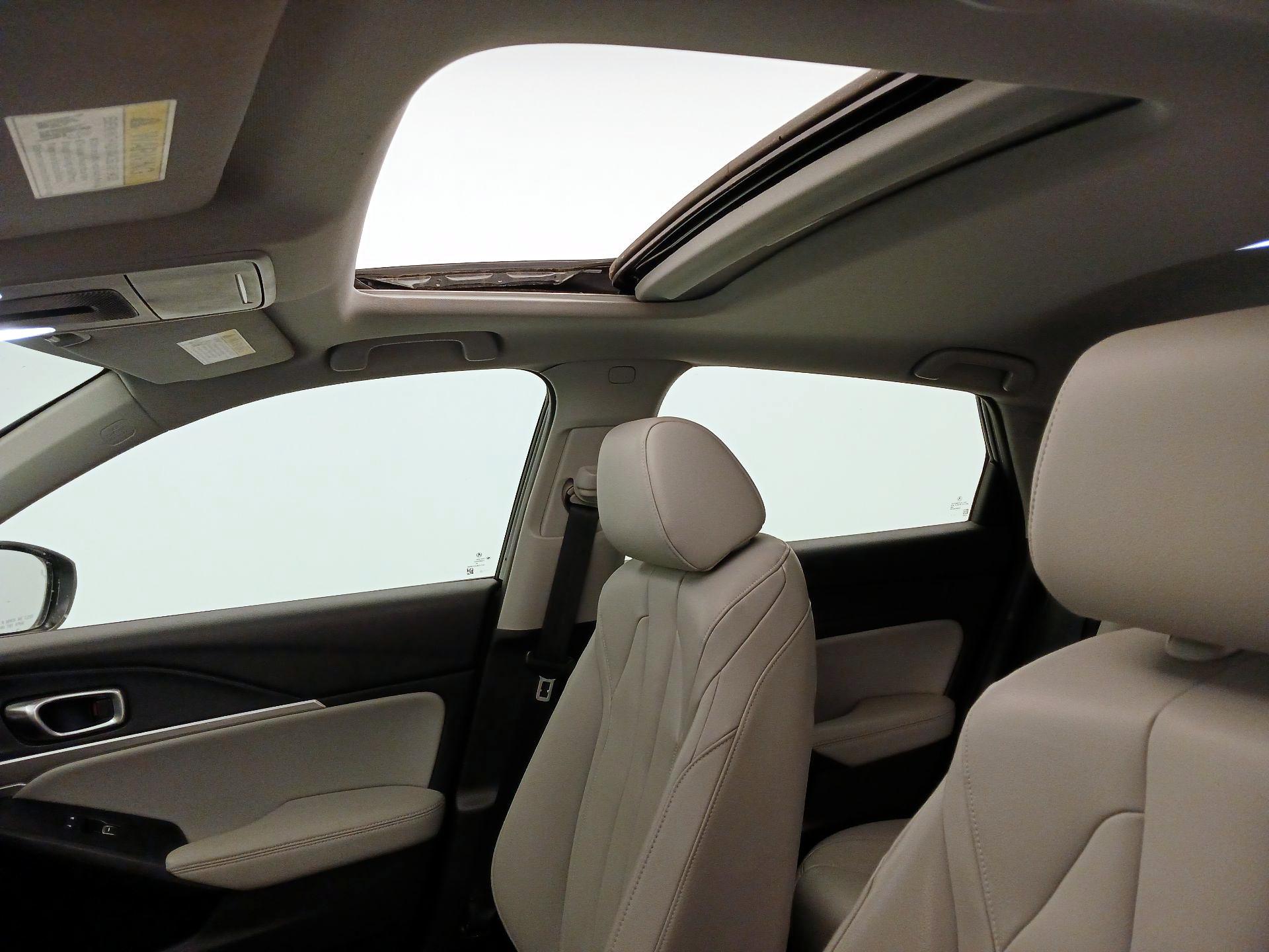 Thumbnail: 2023 Acura Integra - 19