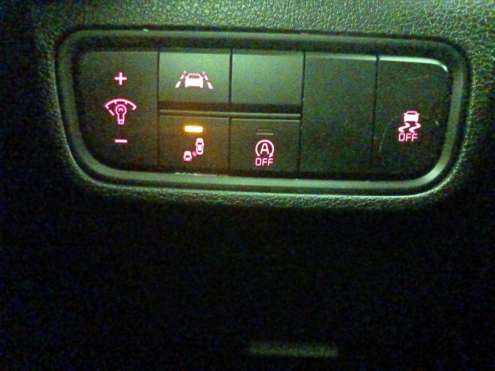 2020 Kia Soul EX - Photo 14
