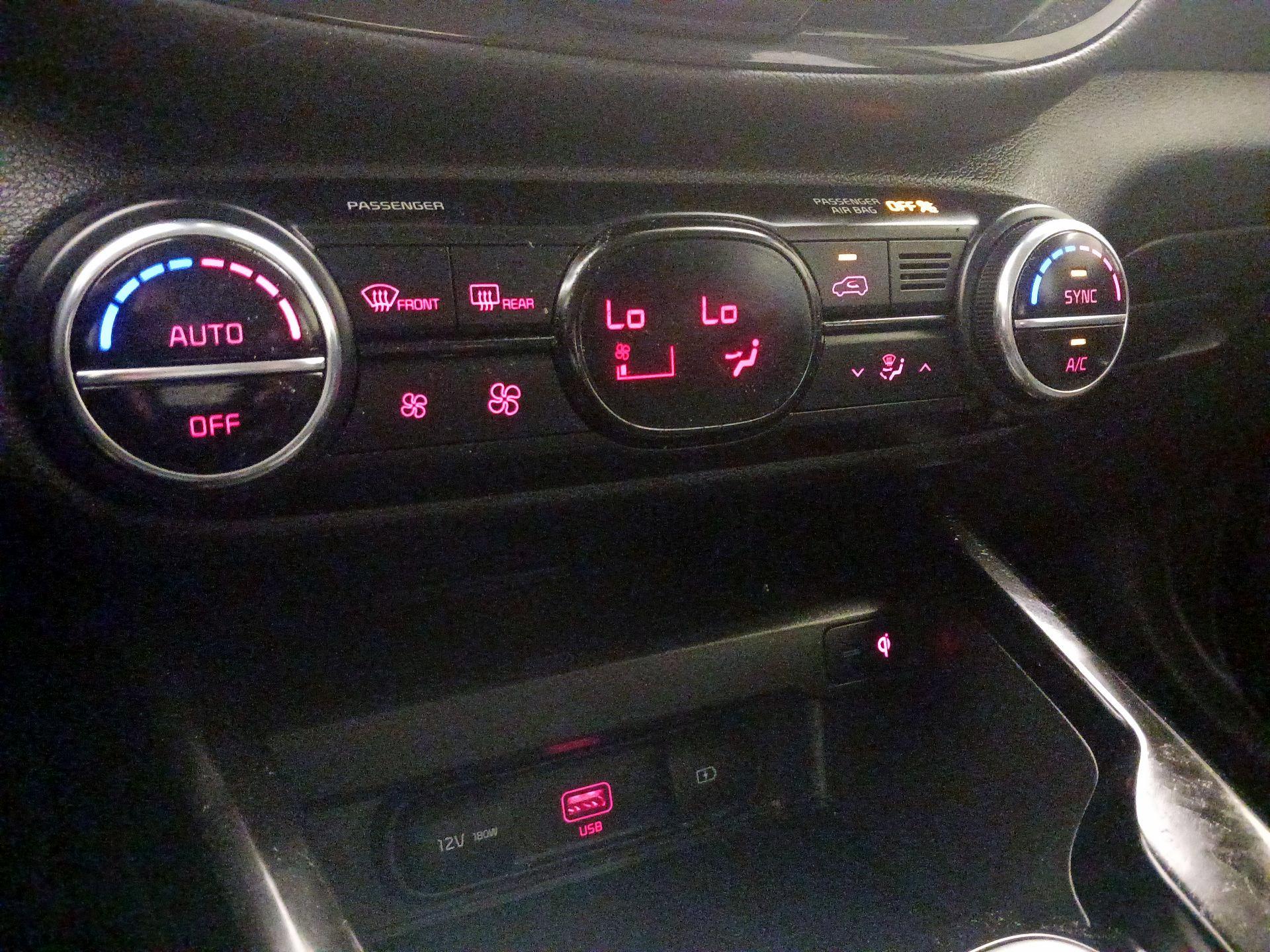 Thumbnail: 2020 Kia Soul - 17