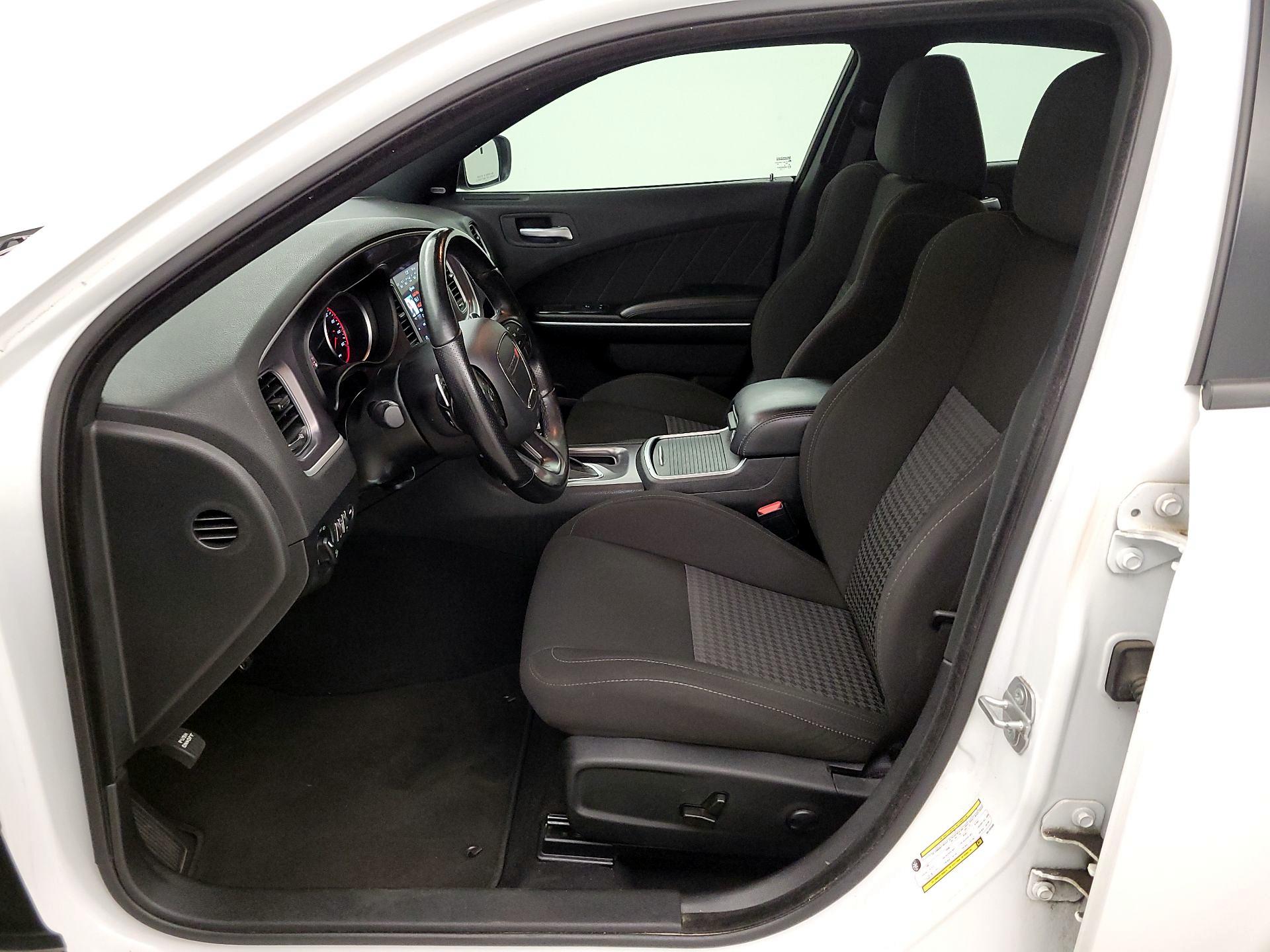 Thumbnail: 2022 Dodge Charger - 11