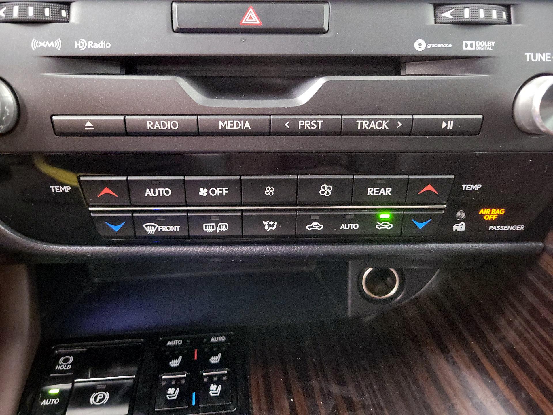 Thumbnail: 2018 Lexus RX - 17