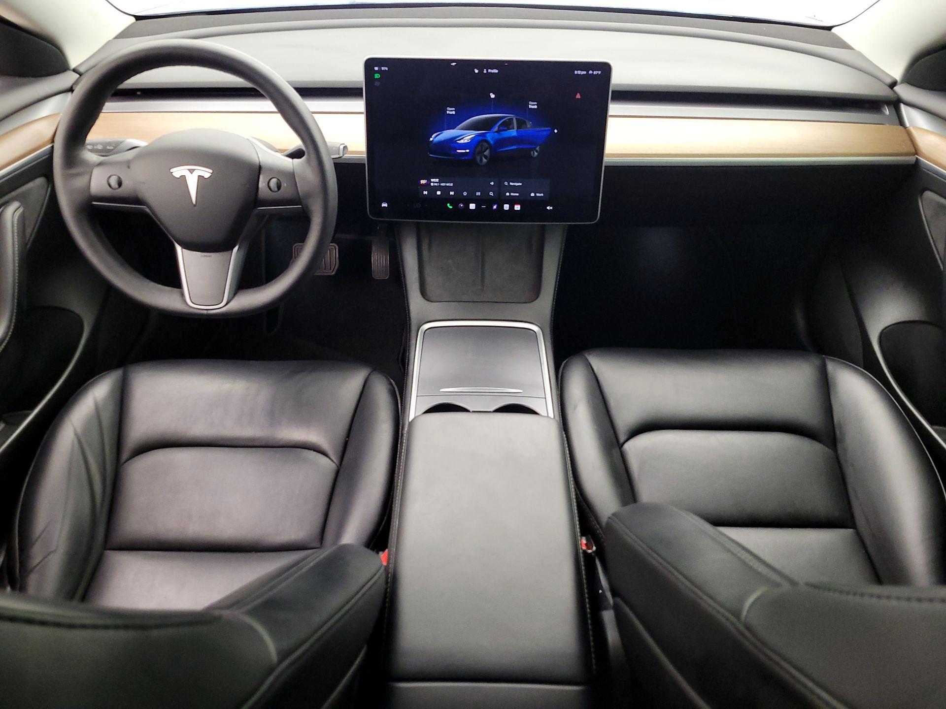 Thumbnail: 2022 Tesla Model 3 - 9