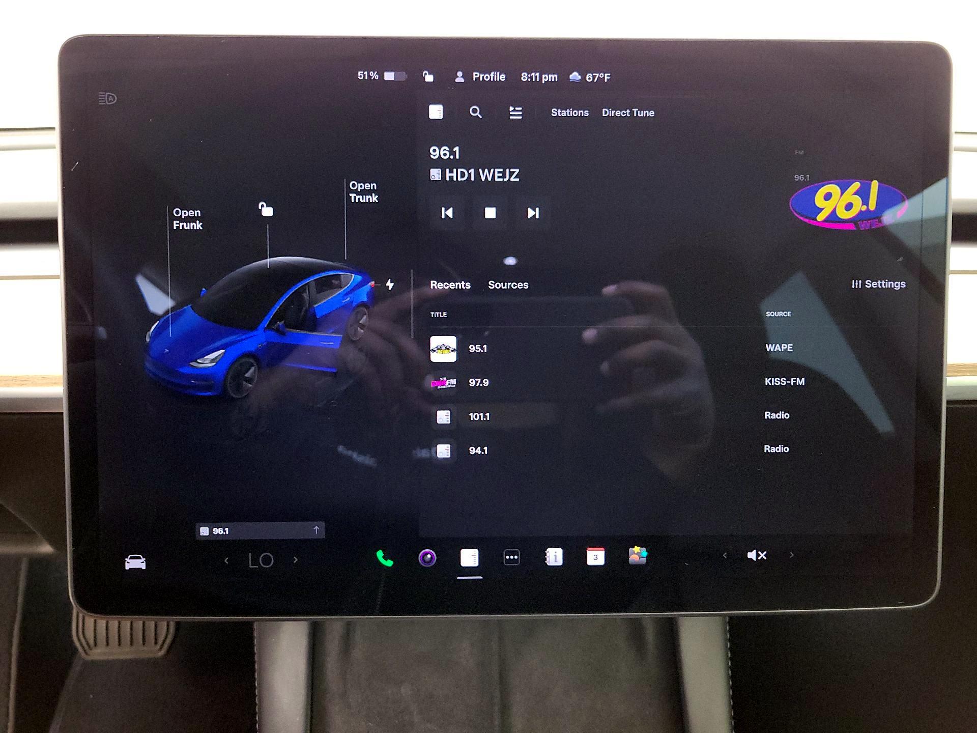 Thumbnail: 2022 Tesla Model 3 - 15