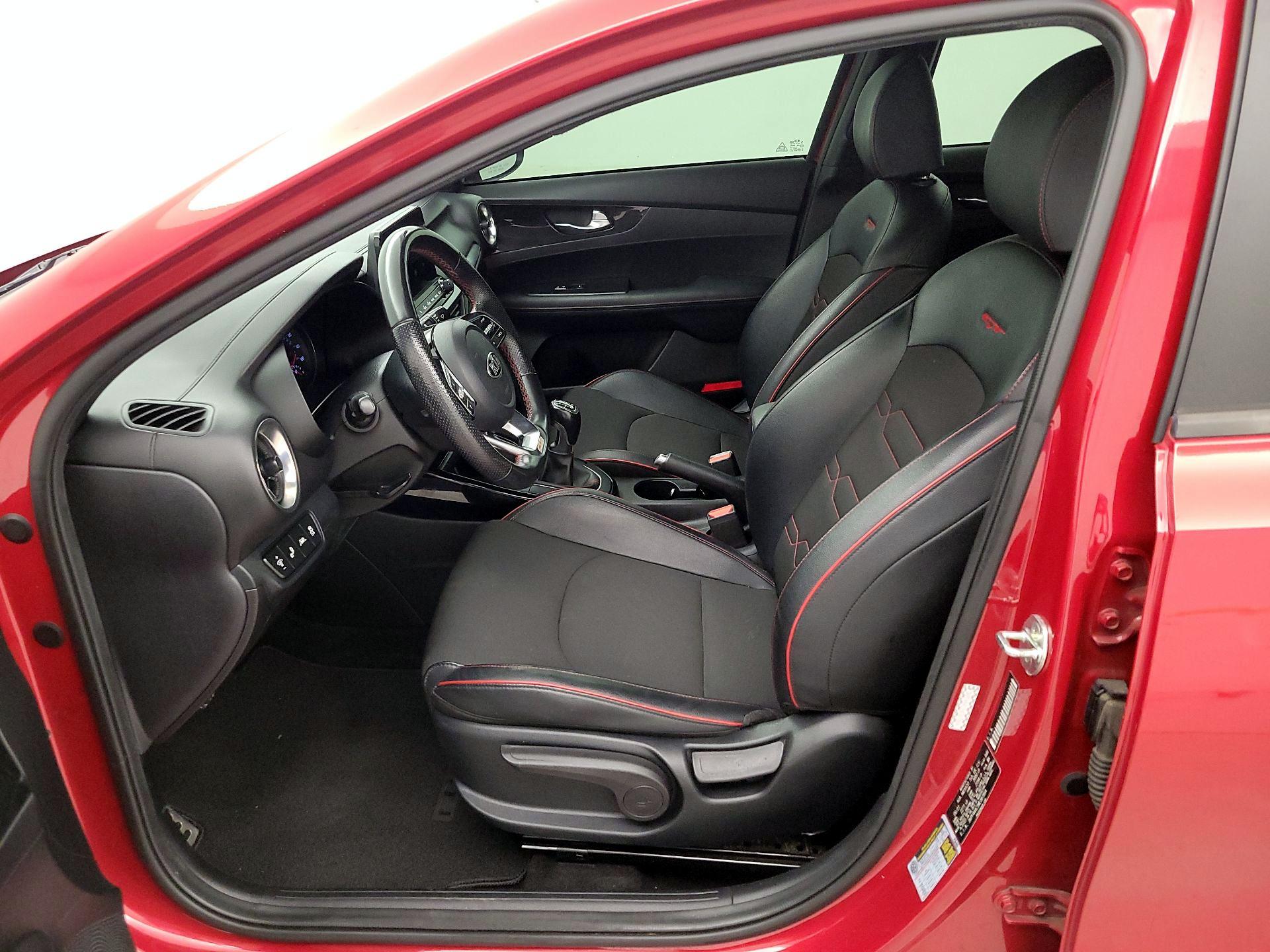 Thumbnail: 2021 Kia Forte - 11