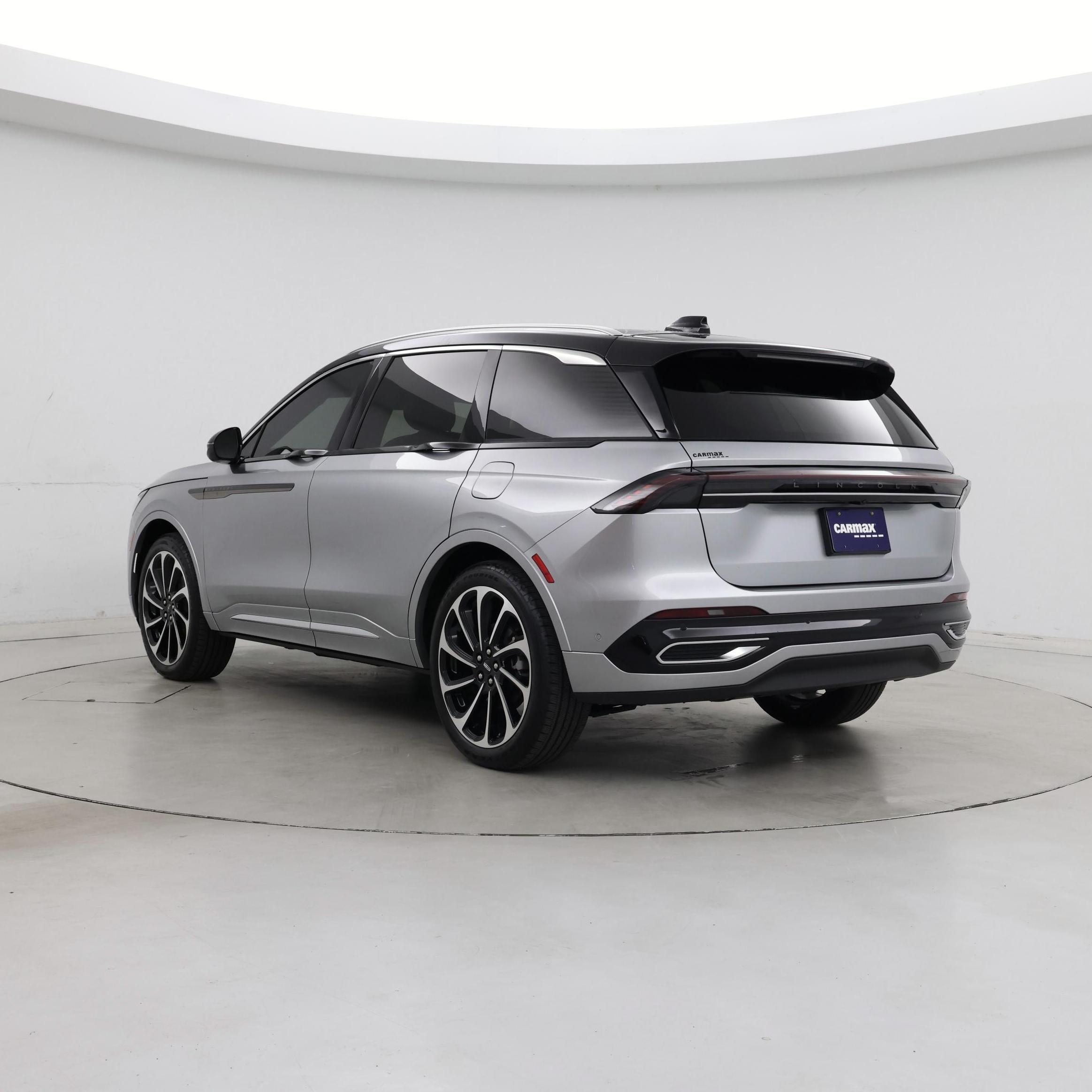 Thumbnail: 2024 Lincoln Nautilus - 2