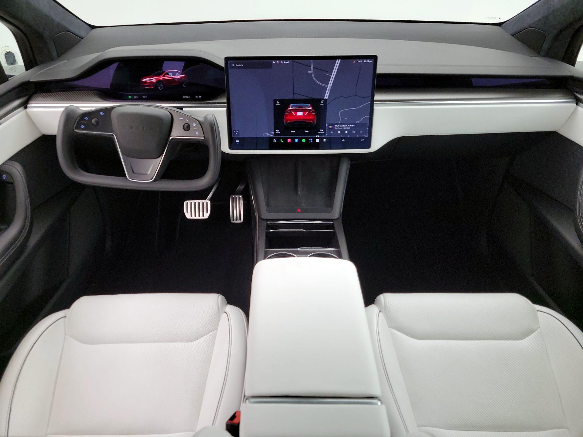 Thumbnail: 2023 Tesla Model X - 9