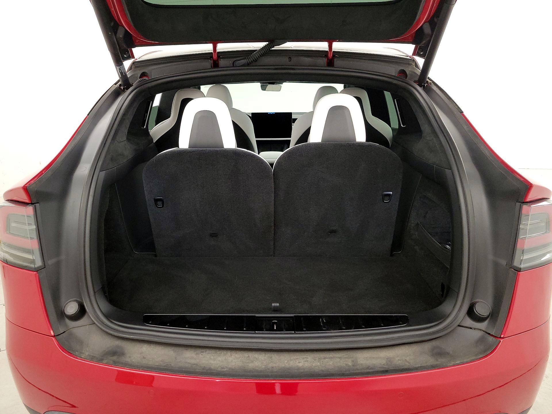 Thumbnail: 2023 Tesla Model X - 20